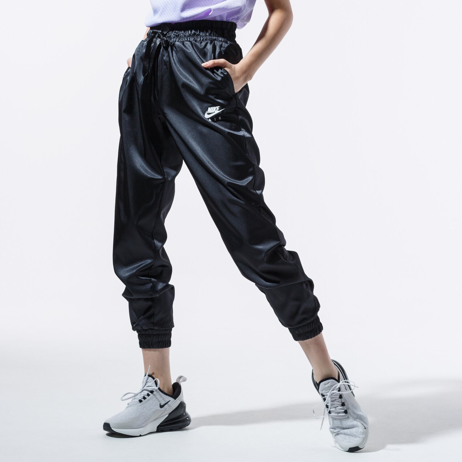 Femei pantaloni NIKE PANTALONI  W NSW AIR TRK PANT SATIN BV4781-010 Negru