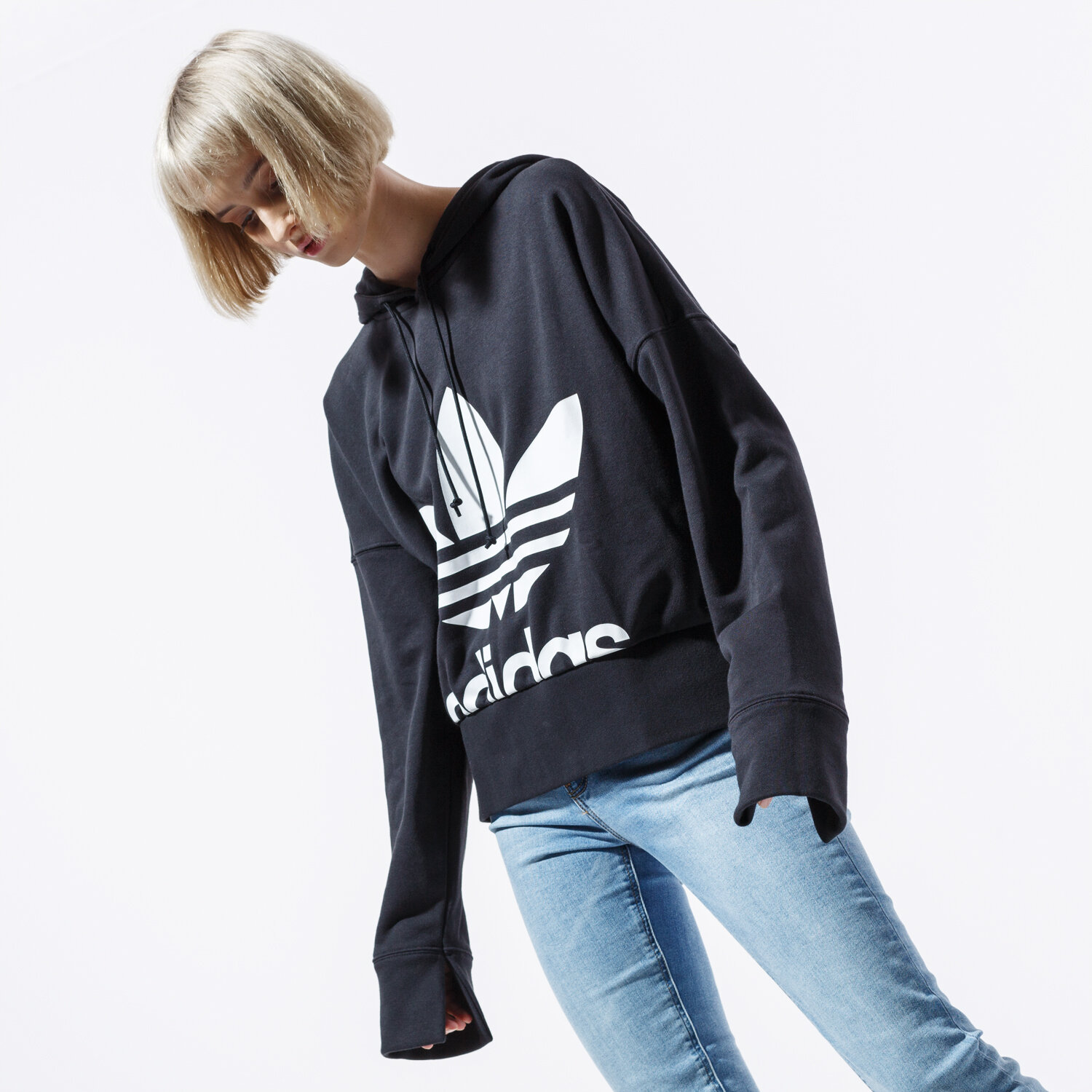 Femei bluză ADIDAS BLUZĂ BELLISTA CROPPED HOODIE EC1874 Negru