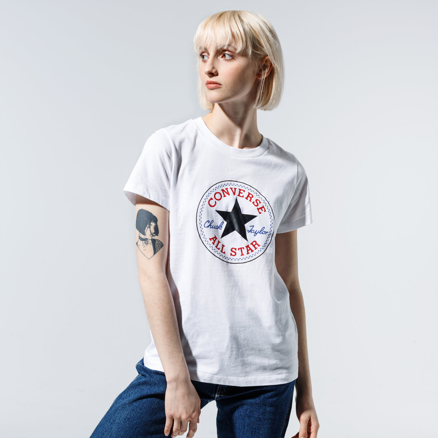Femei tricou CONVERSE TRICOU CHUCK PATCH NOVA TEE 10017759-A04 Alb
