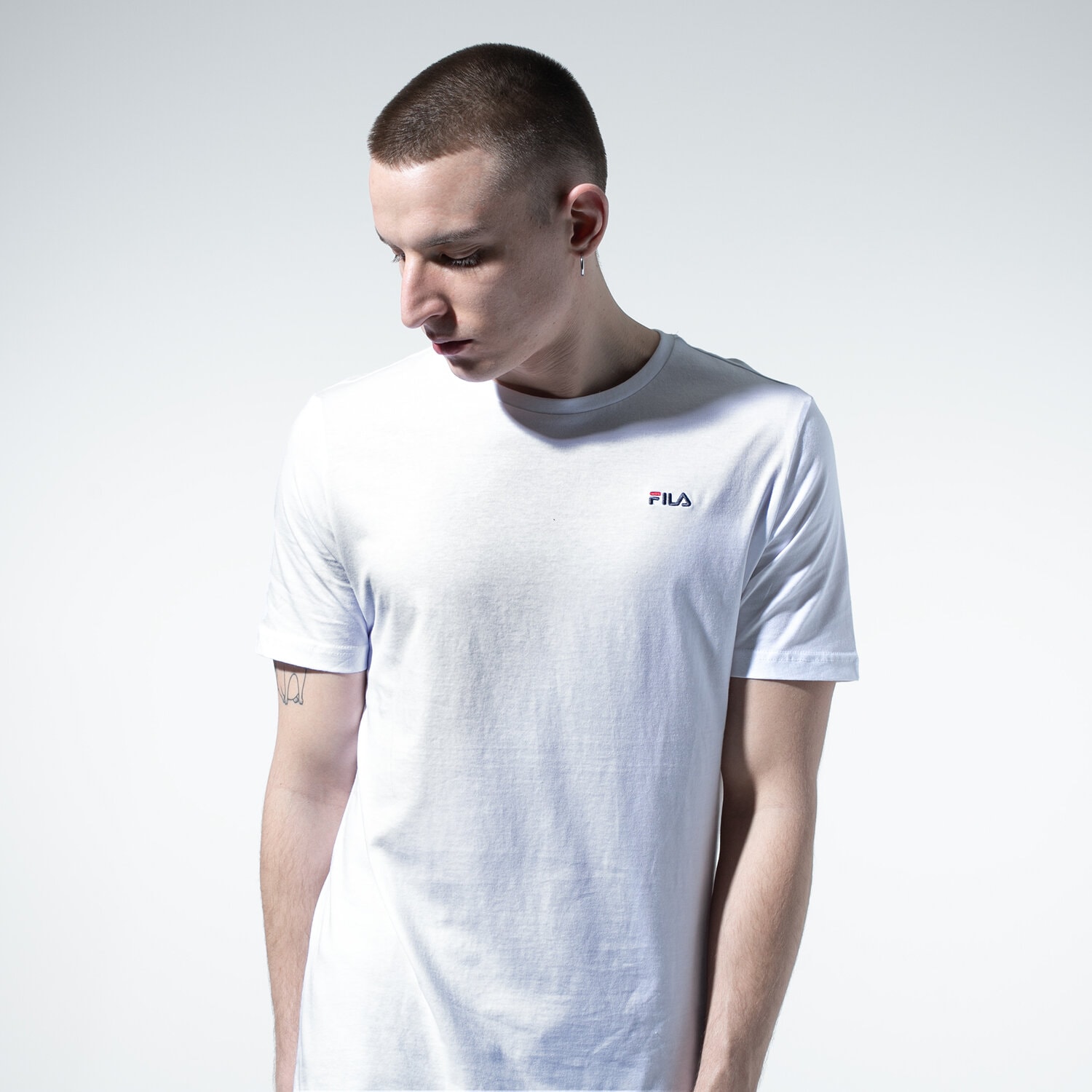 Bărbați tricou FILA TRICOU UNWIND TEE 682201M67 Alb