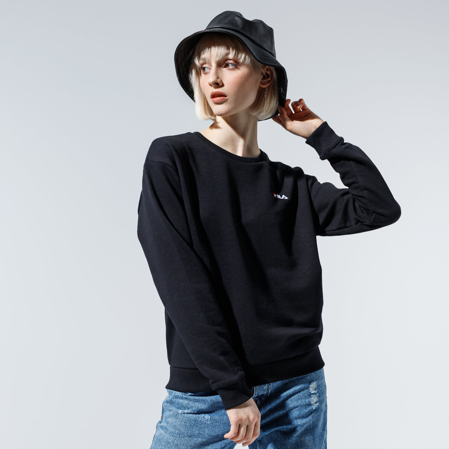Femei bluză FILA BLUZĂ EFFIE CREW SWEAT 688053002 Negru