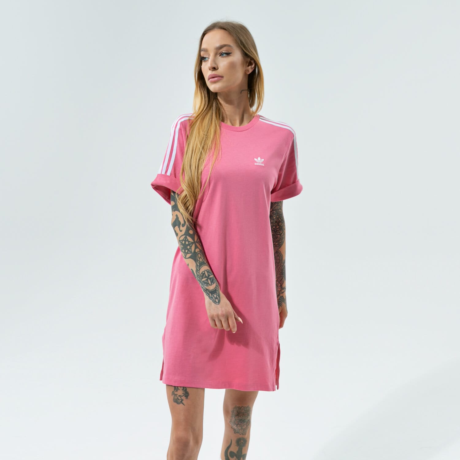 Femei rochii și fuste ADIDAS ROCHIE TEE TRENINGS H35503 Roz