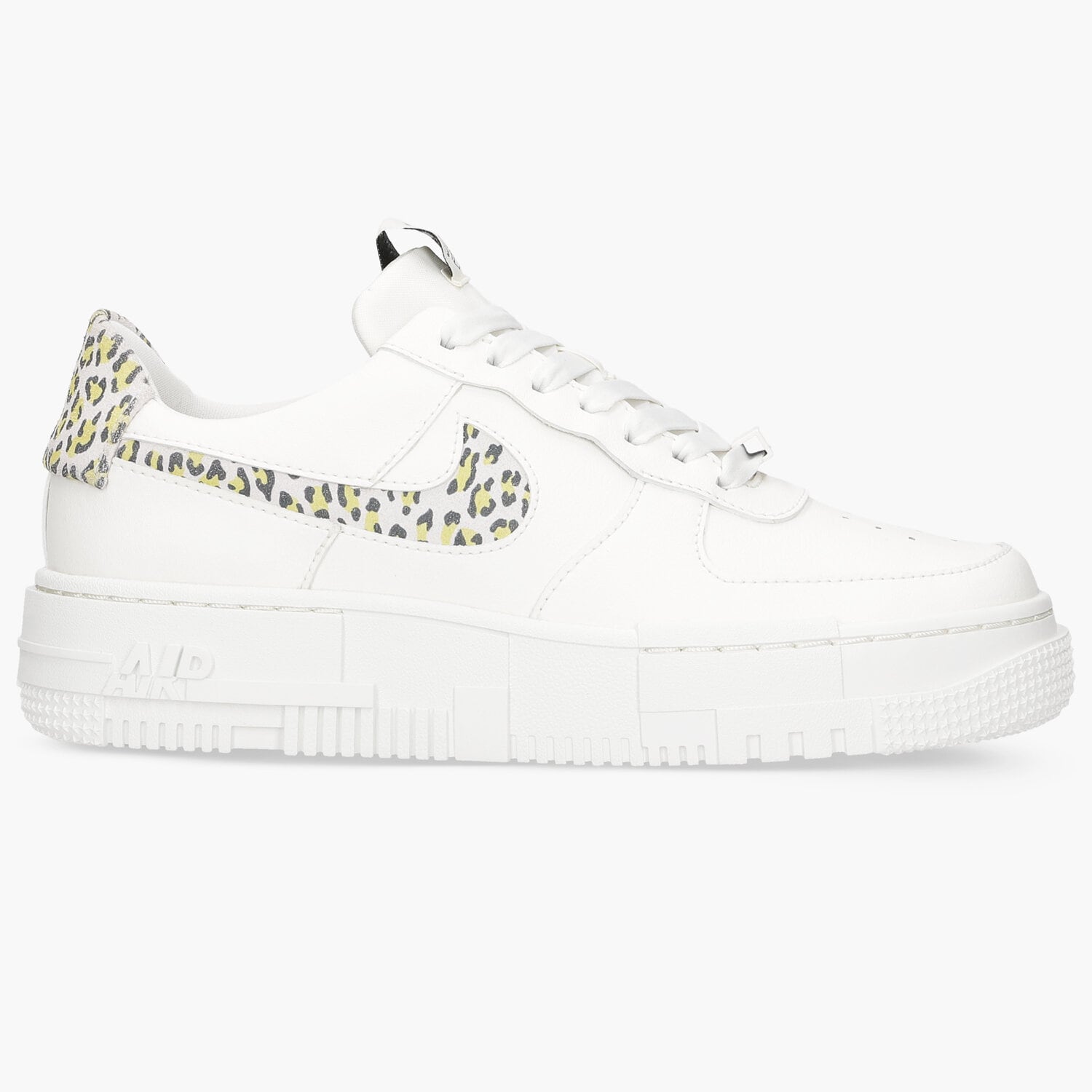 Femei pantofi sport NIKE W AF1 PIXEL SE DH9632-101 Bej