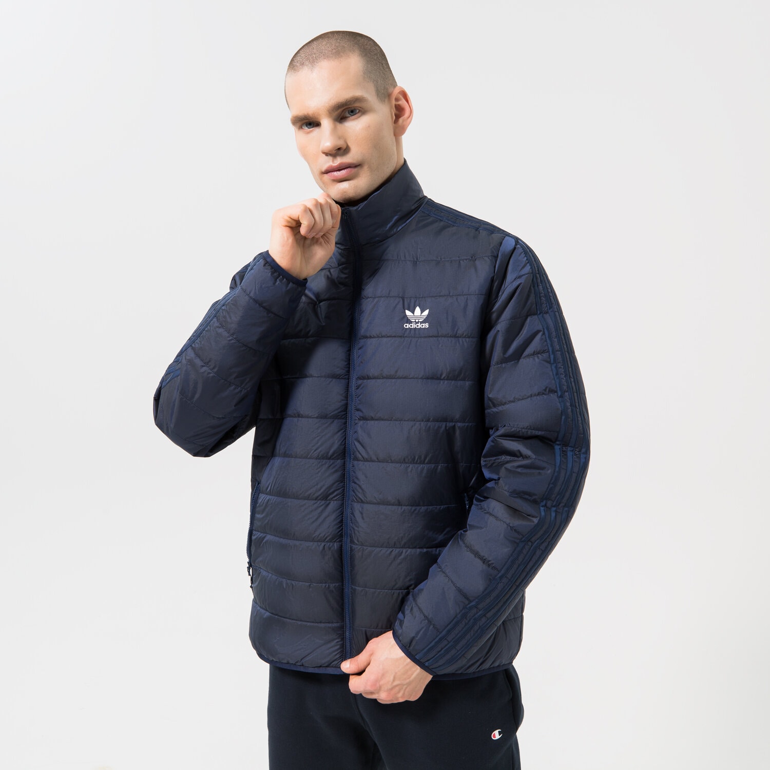 Bărbați eacă de iarnă ADIDAS JACHETĂ DE IARNĂ PADPUFF STAND HL9215 Bleumarin