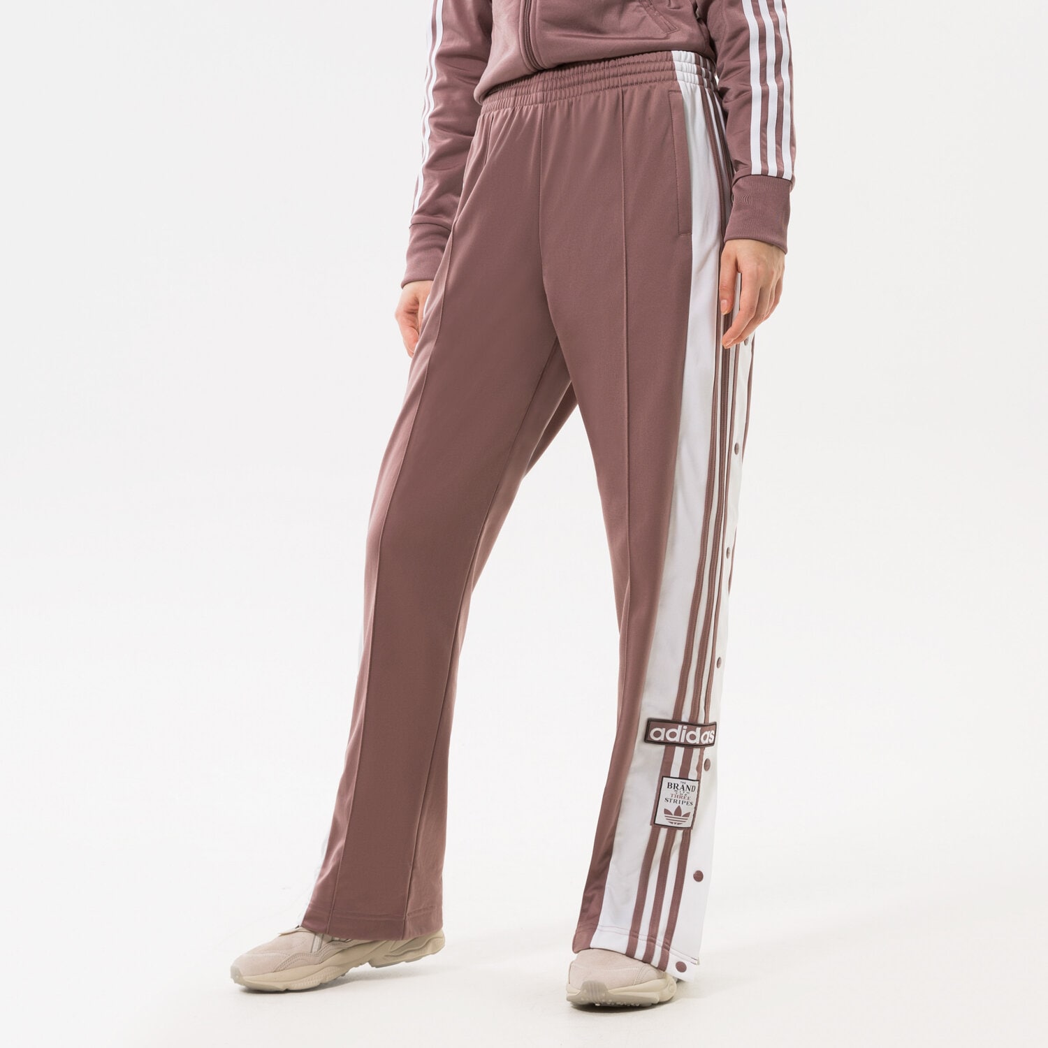 Femei pantaloni ADIDAS PANTALONI  ADIBREAK TP HN5888 Violet