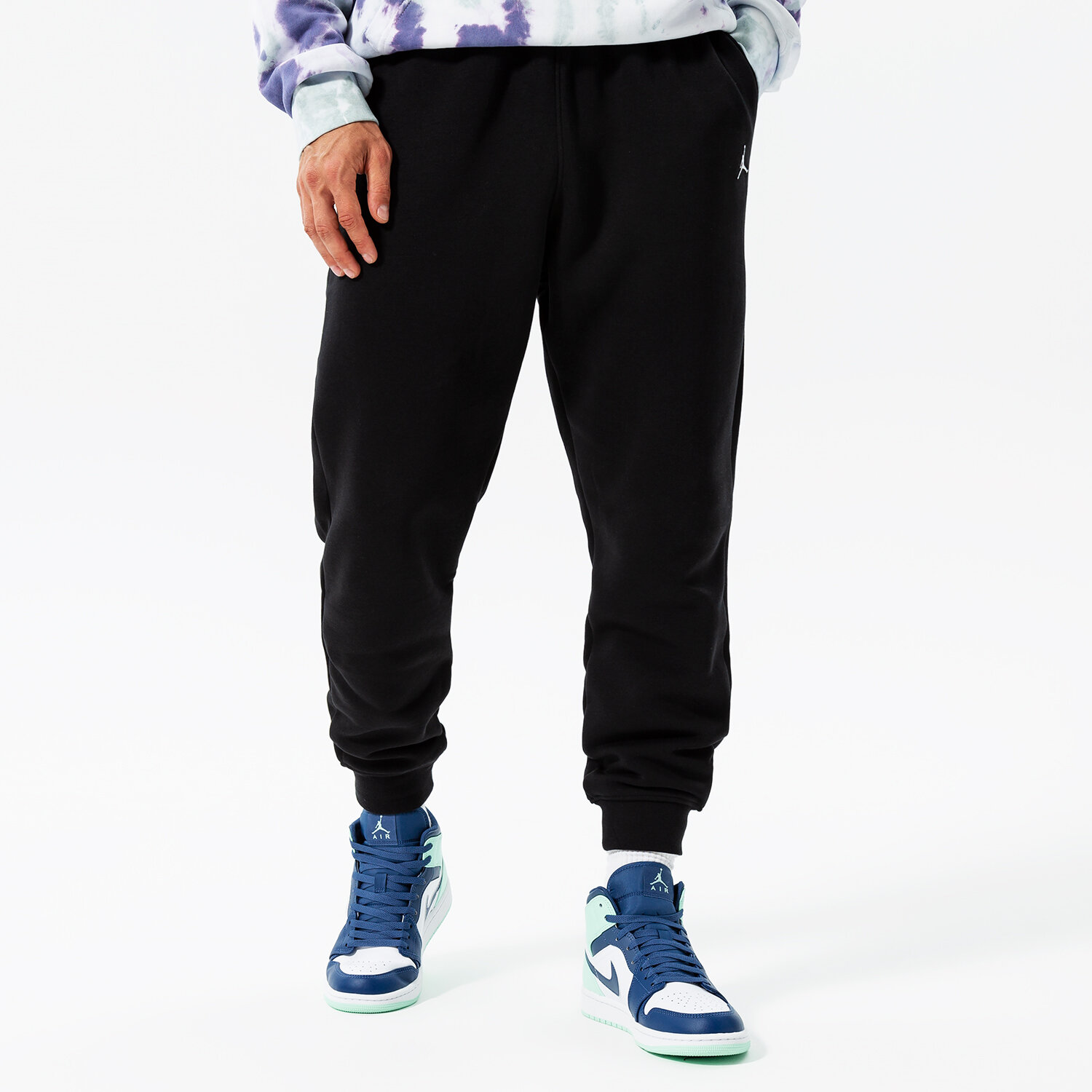 Bărbați pantaloni JORDAN PANTALONI  M J ESS FLC PANT DQ7340-010 Negru