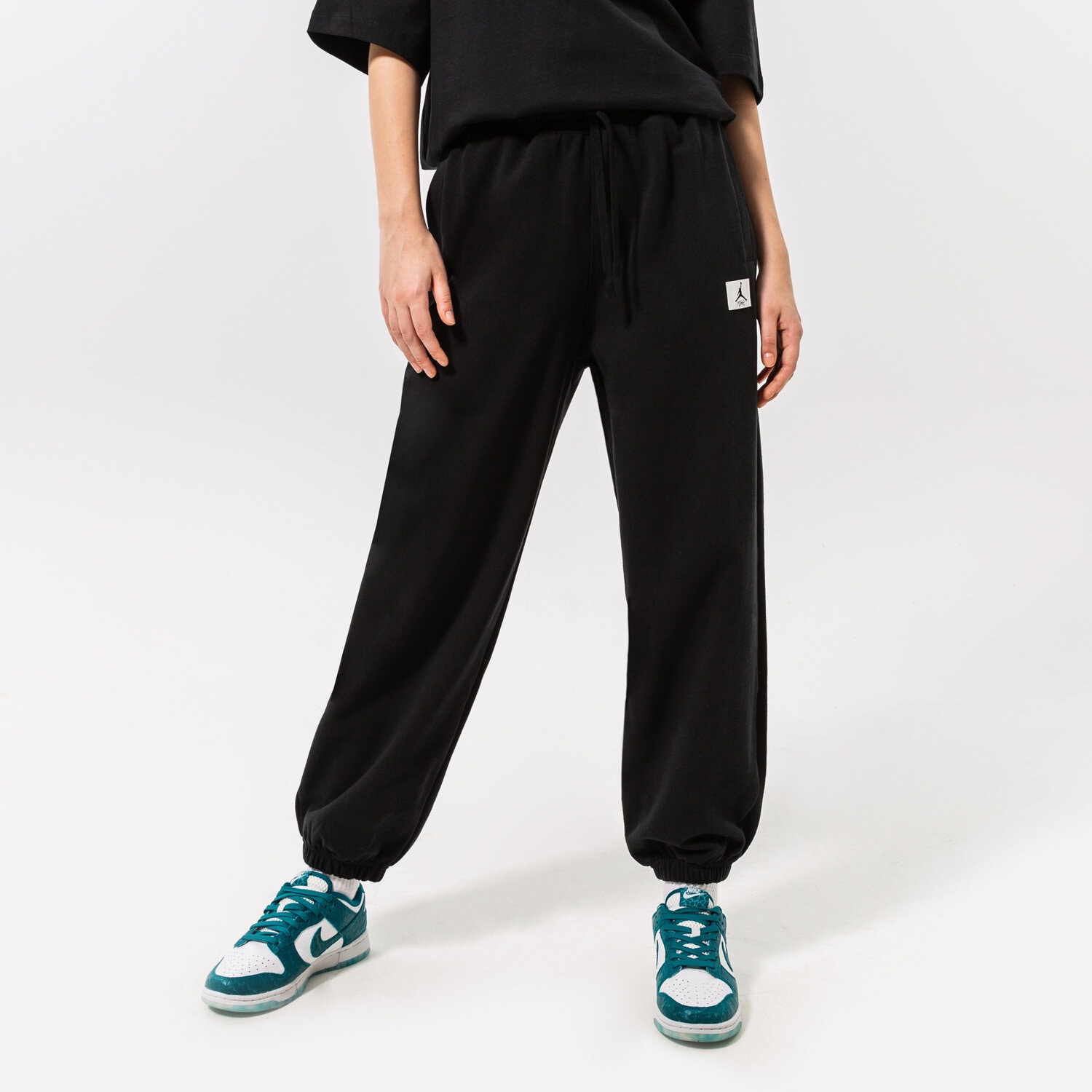 Femei pantaloni JORDAN PANTALONI  W J FLT FLC PANT DQ4607-010 Negru