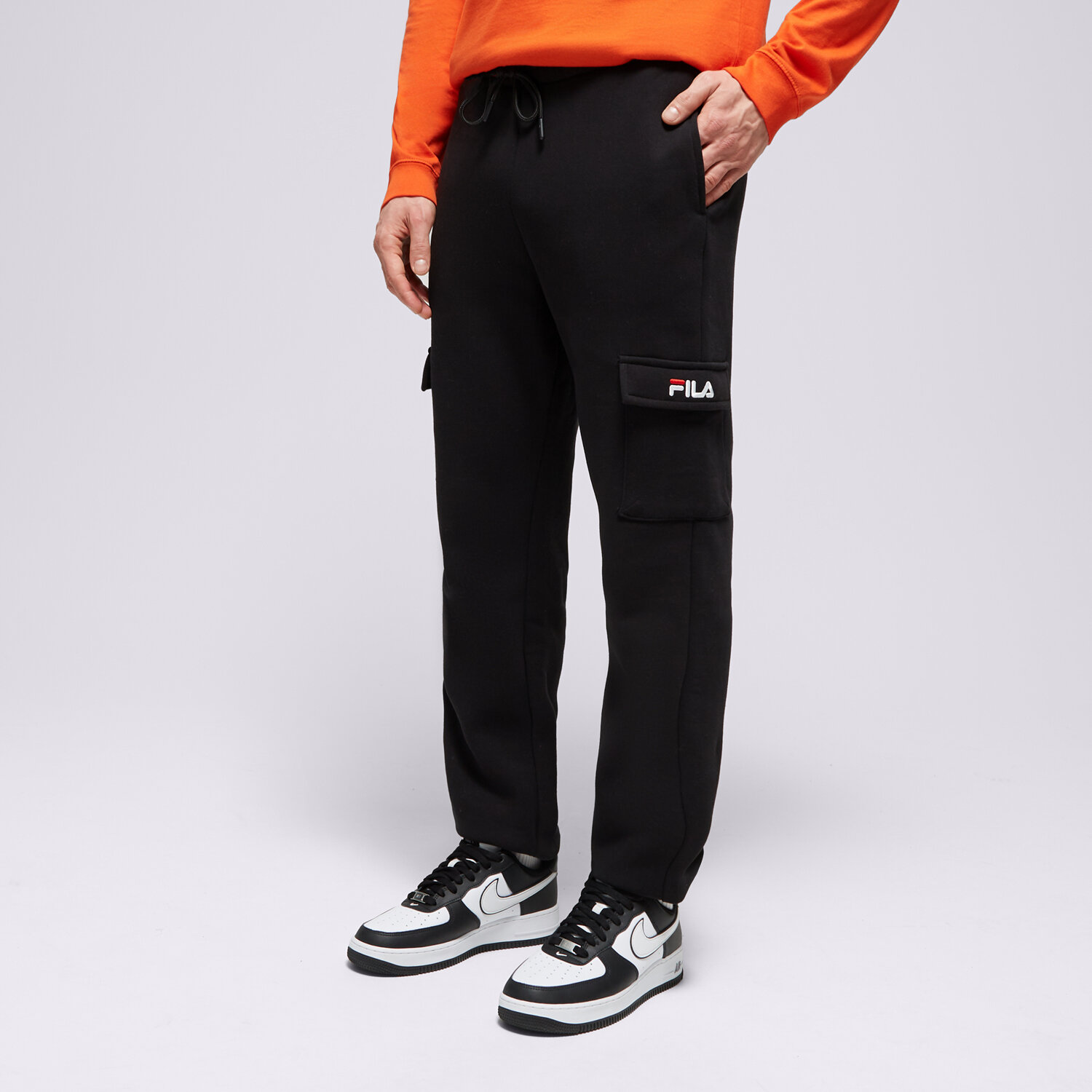 Bărbați pantaloni FILA PANTALONI  CARGO FW22JDM010 Negru