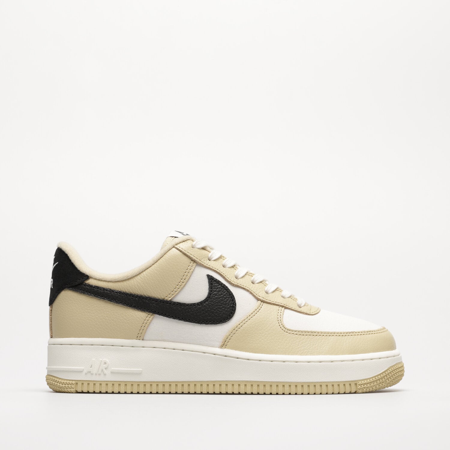 Barbați pantofi sport NIKE AIR FORCE 1 '07 LX DV7186-700 Bej