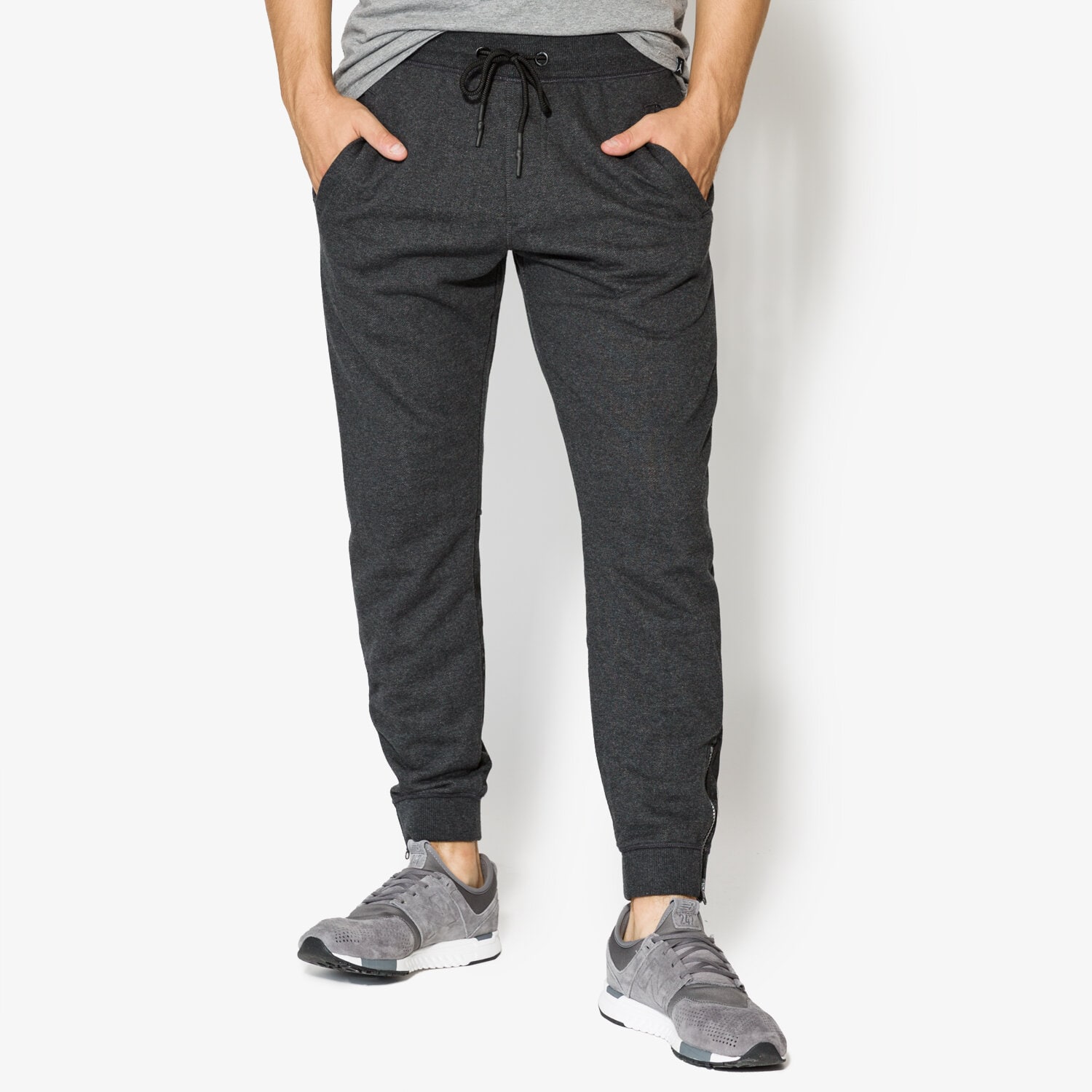 Bărbați pantaloni CONFRONT PANTALONI  CHERVIL CF37SPM01001 Gri