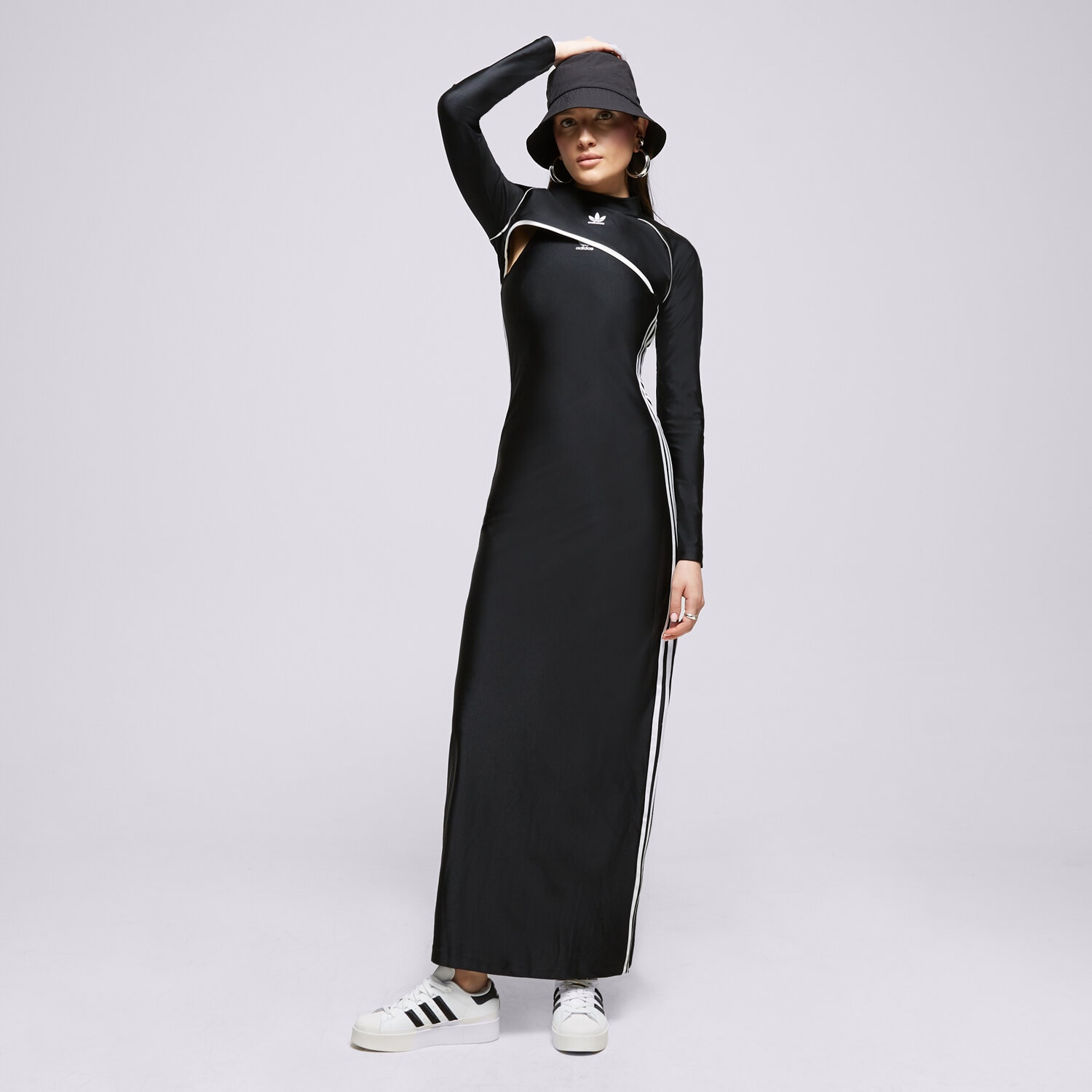 Femei rochii și fuste ADIDAS ROCHIE LONG TRENINGS IC5593 Negru