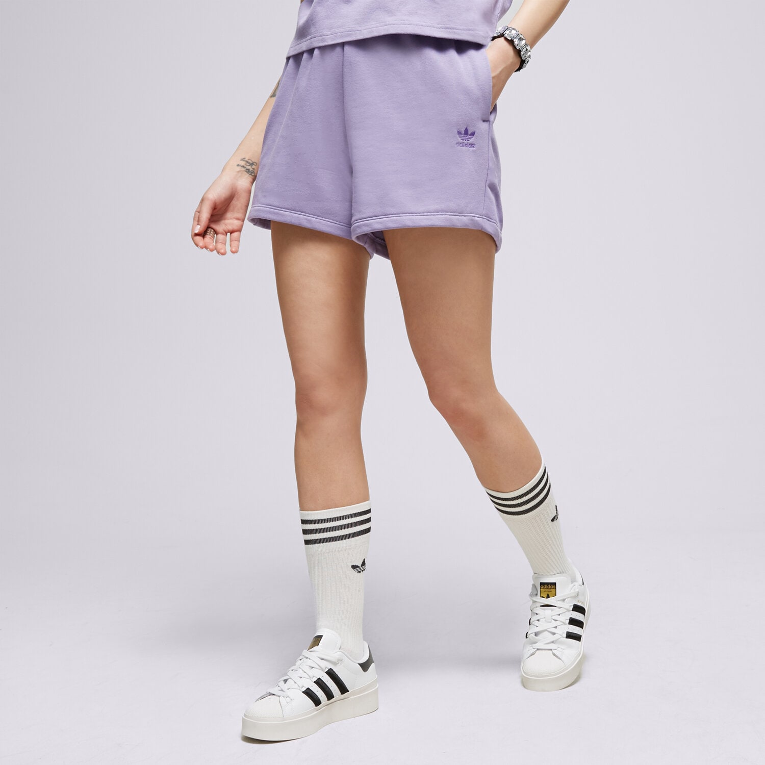 Femei pantaloni scurți ADIDAS PANTALONI SCURȚI SHORTS IA6449 Albastru