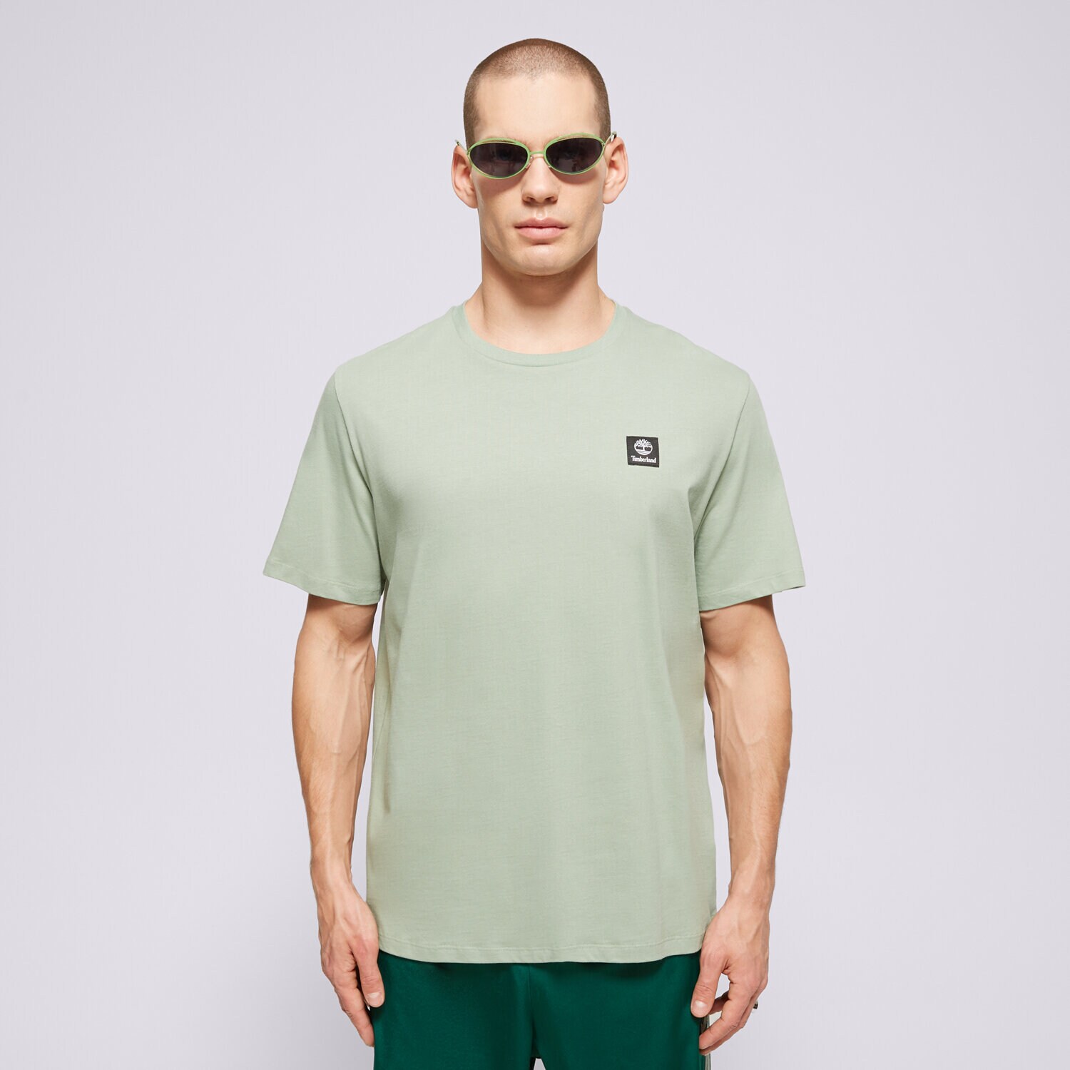 Bărbați tricou TIMBERLAND TRICOU SHORT SLEEVE WOVEN BADGE TEE GREEN BAY TB0A5RCEEC61 Verde