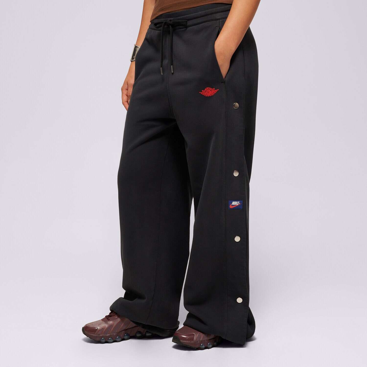 Femei pantaloni JORDAN PANTALONI  W J FLT FLC WNGS FT SNPBTM IM6983-010 Negru