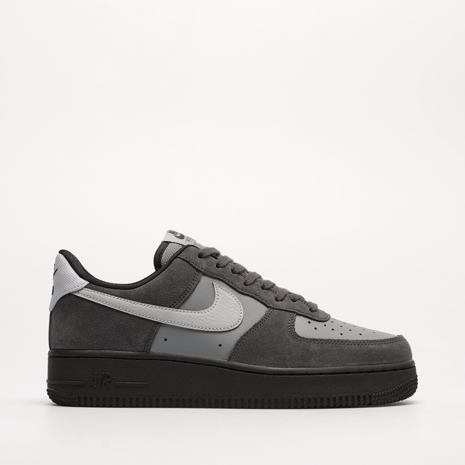 Barbați pantofi sport NIKE AIR FORCE 1 LV8 CW7584-001 Gri