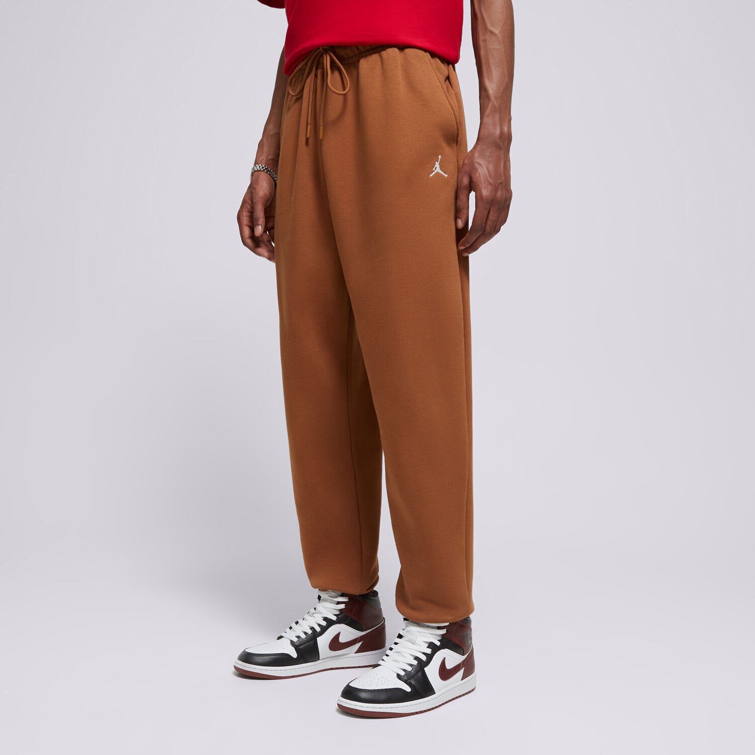Bărbați pantaloni JORDAN PANTALONI  M J ESS FLC FJ7779-281 Maro