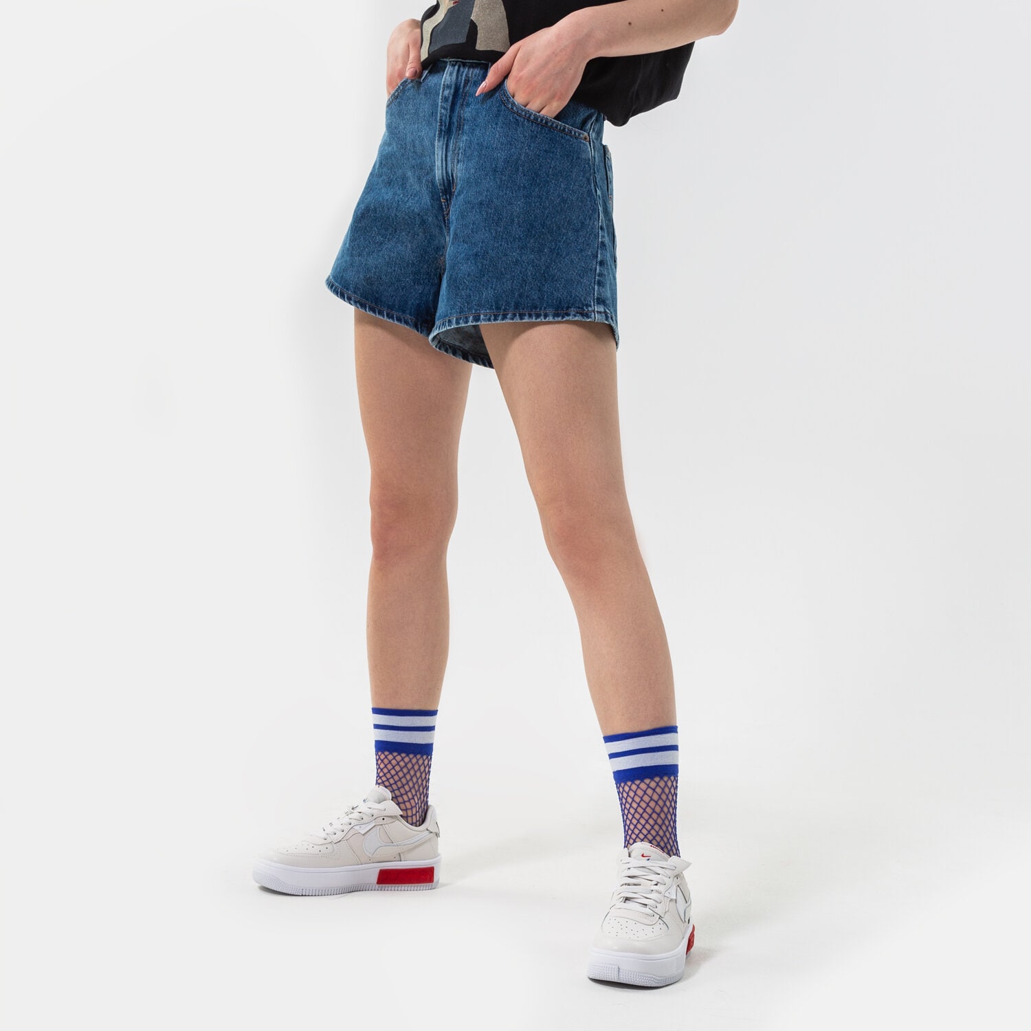 Femei pantaloni scurți LEVI'S PANTALONI SCURȚI HIGH WAISTED MOM SHORT A1965-0001 Albastru