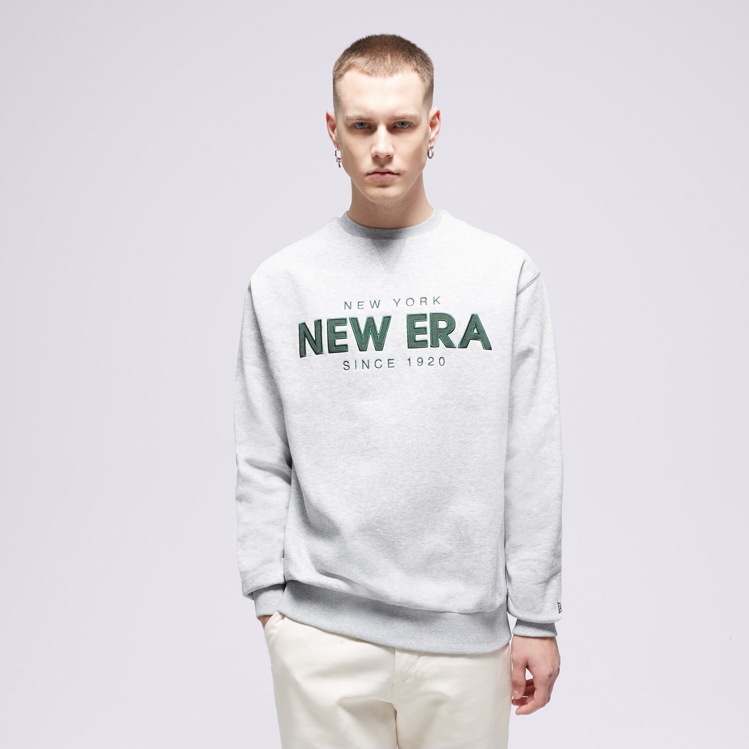 Bărbați bluză NEW ERA BLUZĂ NE WORDMARK CREW NECK 60424401 Gri