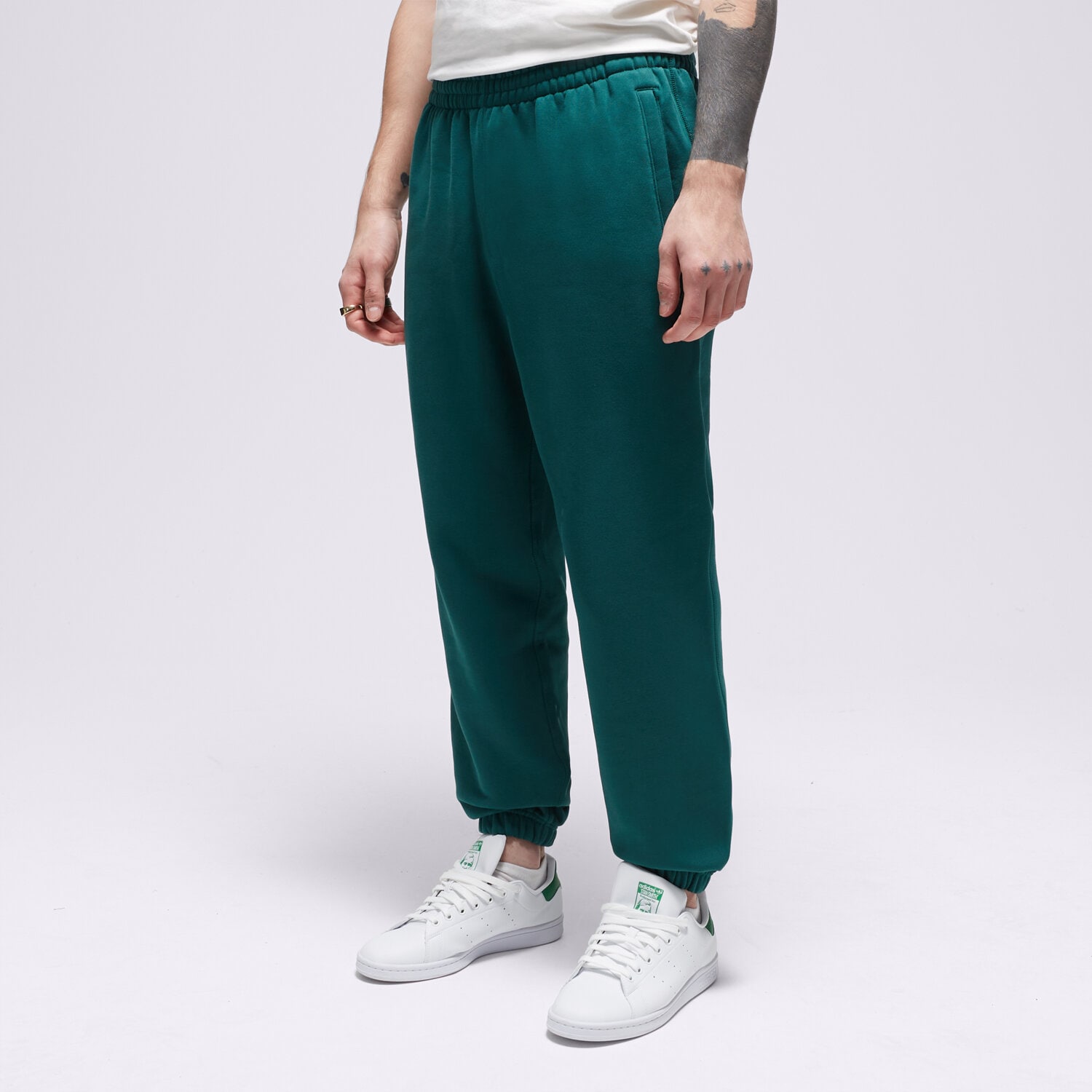 Bărbați pantaloni ADIDAS PANTALONI  P ESS PANTS IM2131 Verde