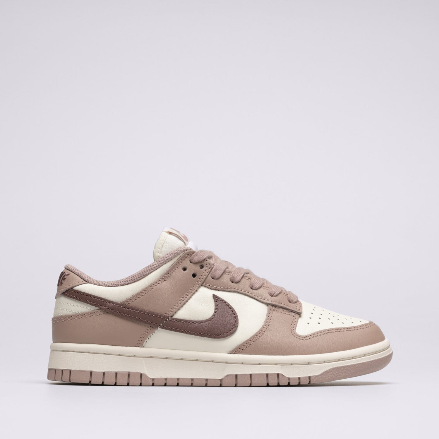 Femei pantofi sport NIKE DUNK LOW DD1503-125 Maro