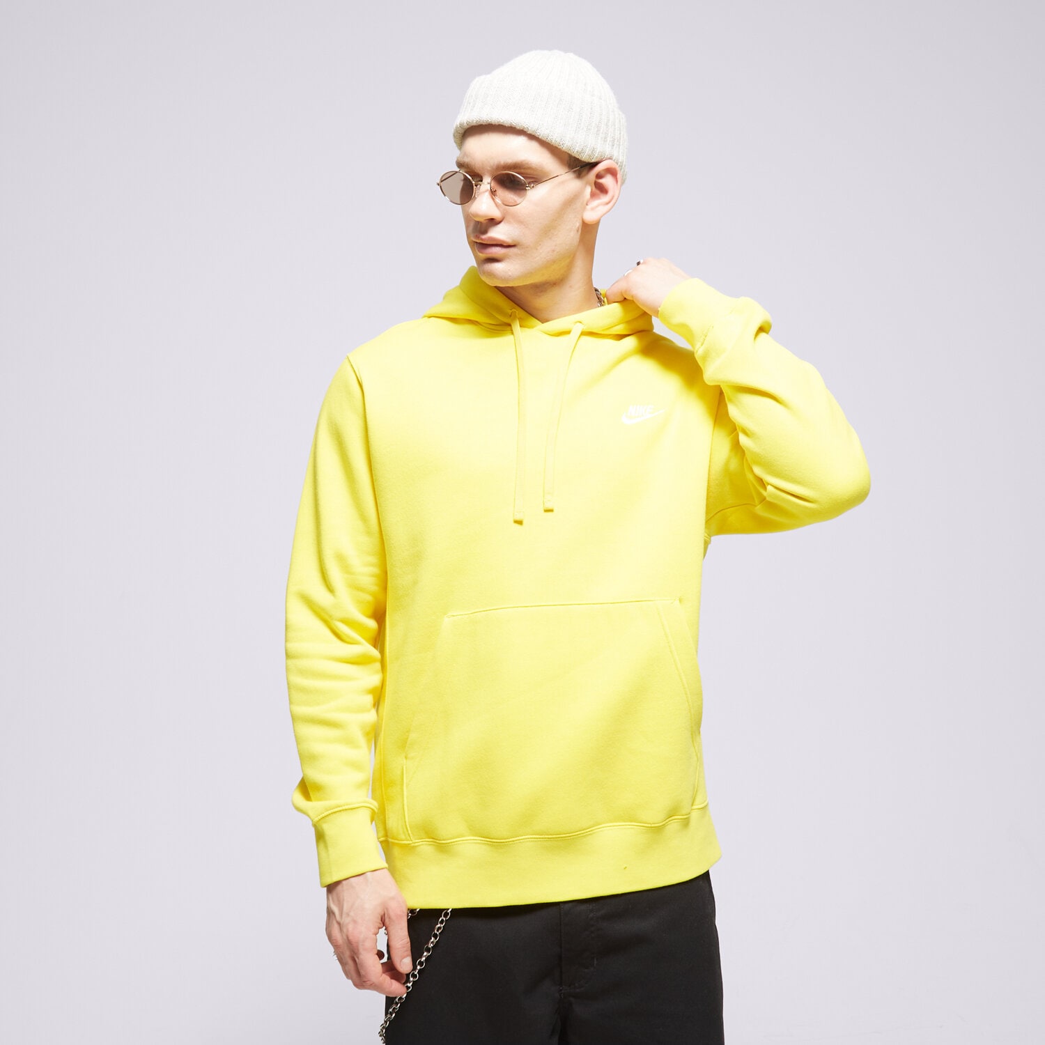 Bărbați bluză NIKE BLUZĂ CU GLUGĂ SPORTSWEAR CLUB FLEECE BV2654-718 Galben
