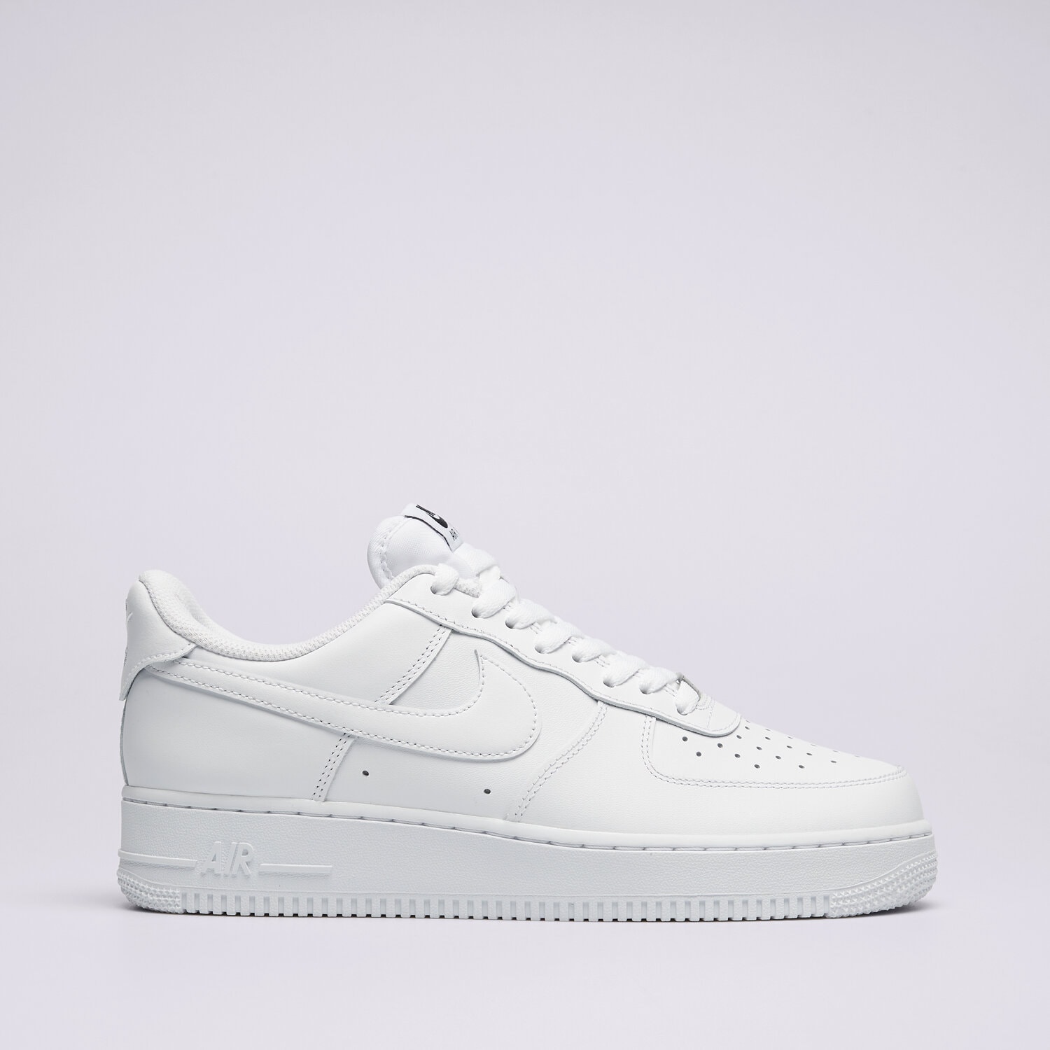 Barbați pantofi sport NIKE AIR FORCE 1 '07 EasyOn  FD1146-100 Alb