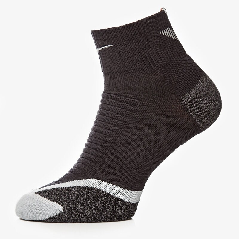 Femei șosete NIKE șOSETE ELITE RUNNING CUSHION QTR SX4850010 Negru