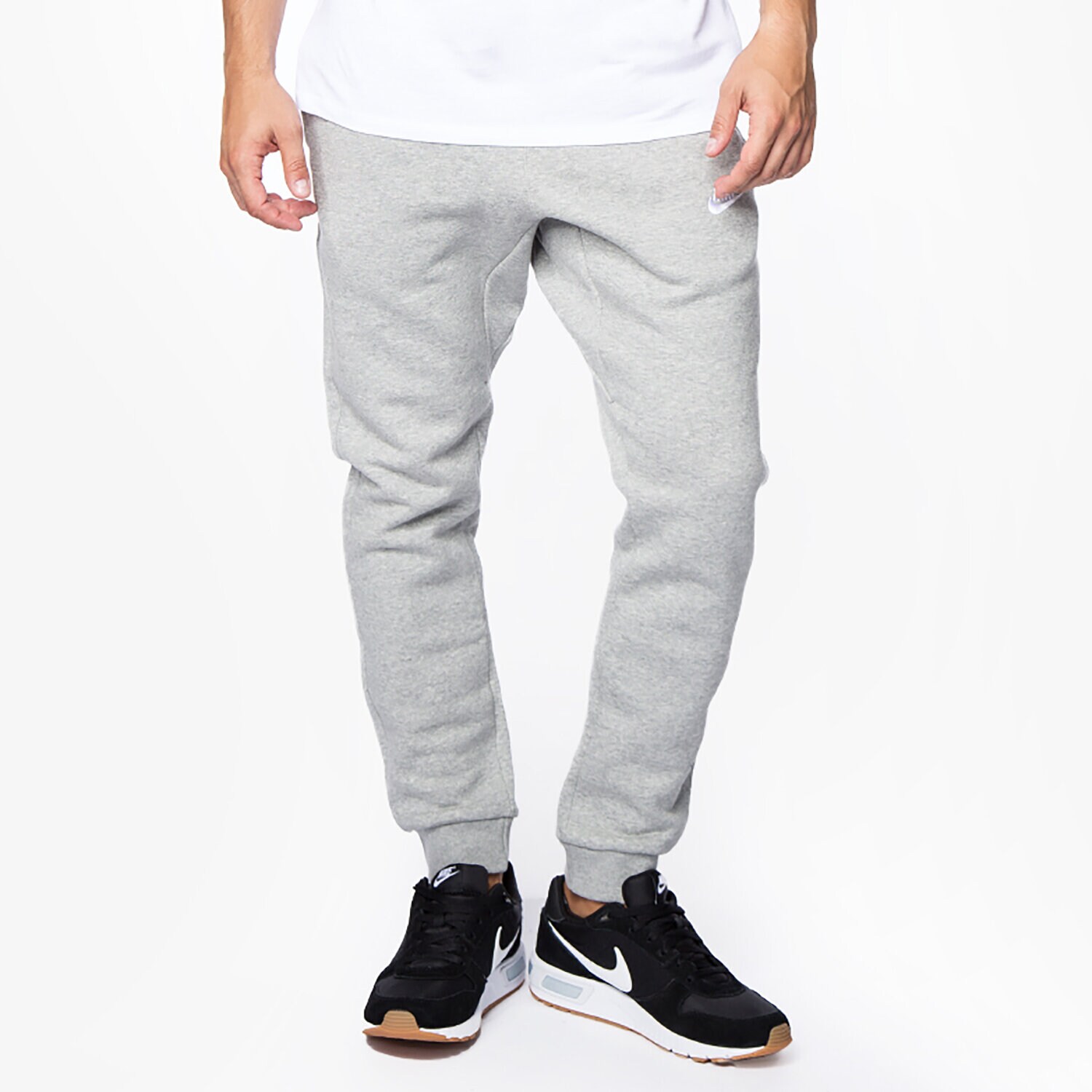 Bărbați pantaloni NIKE PANTALONI  NSW JOGGER FLC CLUB 804408063 Gri