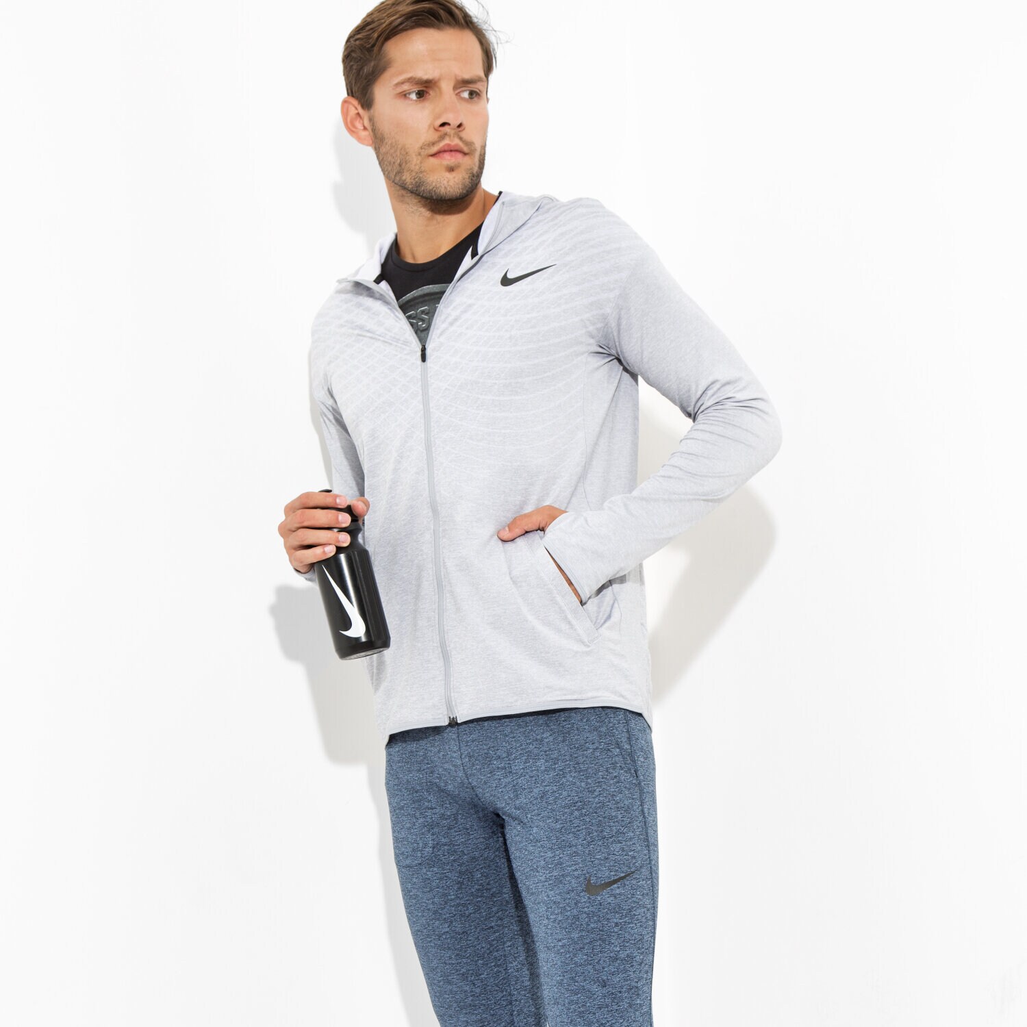 Bărbați bluză NIKE BLUZĂ ULTIMATE DRY FZ HD TOP 742492012 Gri