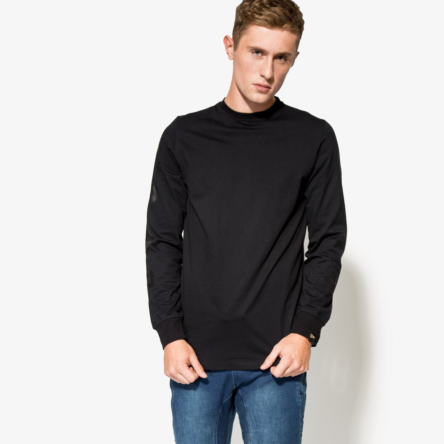 Bărbați tricou NEW ERA CĂMAȘĂ CRAFTED HISTORY LL TEE 11278283 Negru