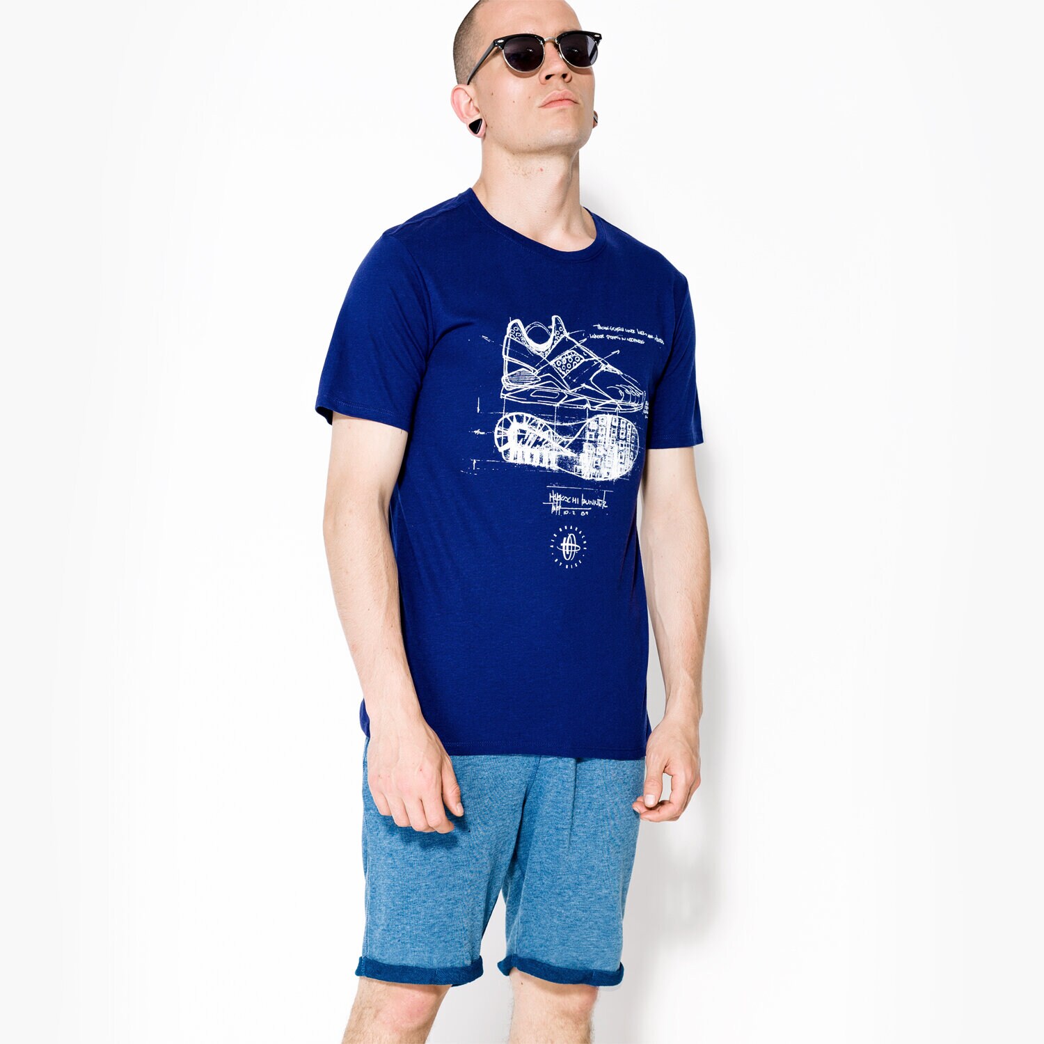 Bărbați tricou NIKE TRICOU SS TEE HUARACHE 840327429 Bleumarin