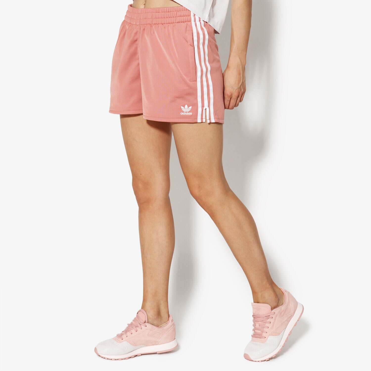 Femei pantaloni scurți ADIDAS PANTALONI SCURȚI 3 STR SHORT CY4765 Roz