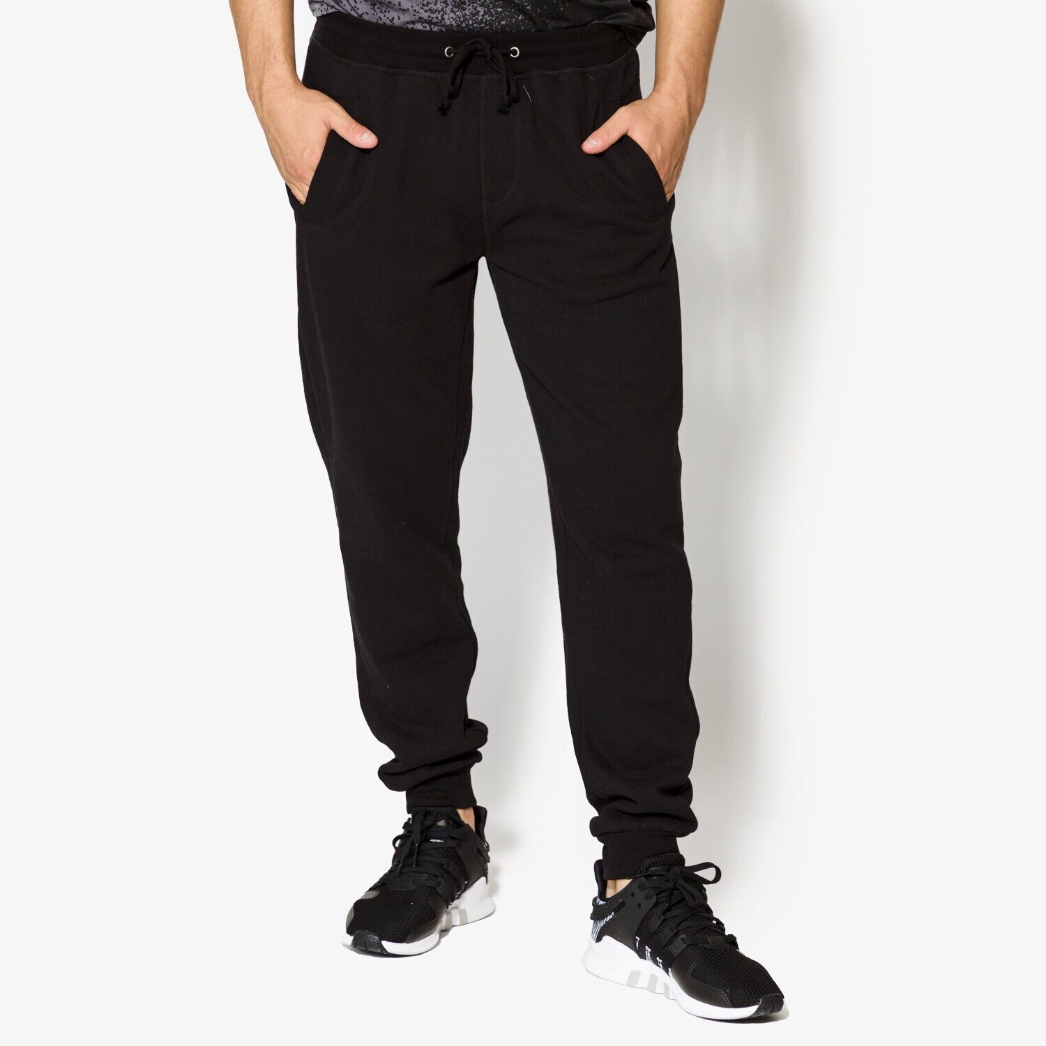 Bărbați pantaloni CONFRONT PANTALONI  CHARLES CF37SPM23002 Negru