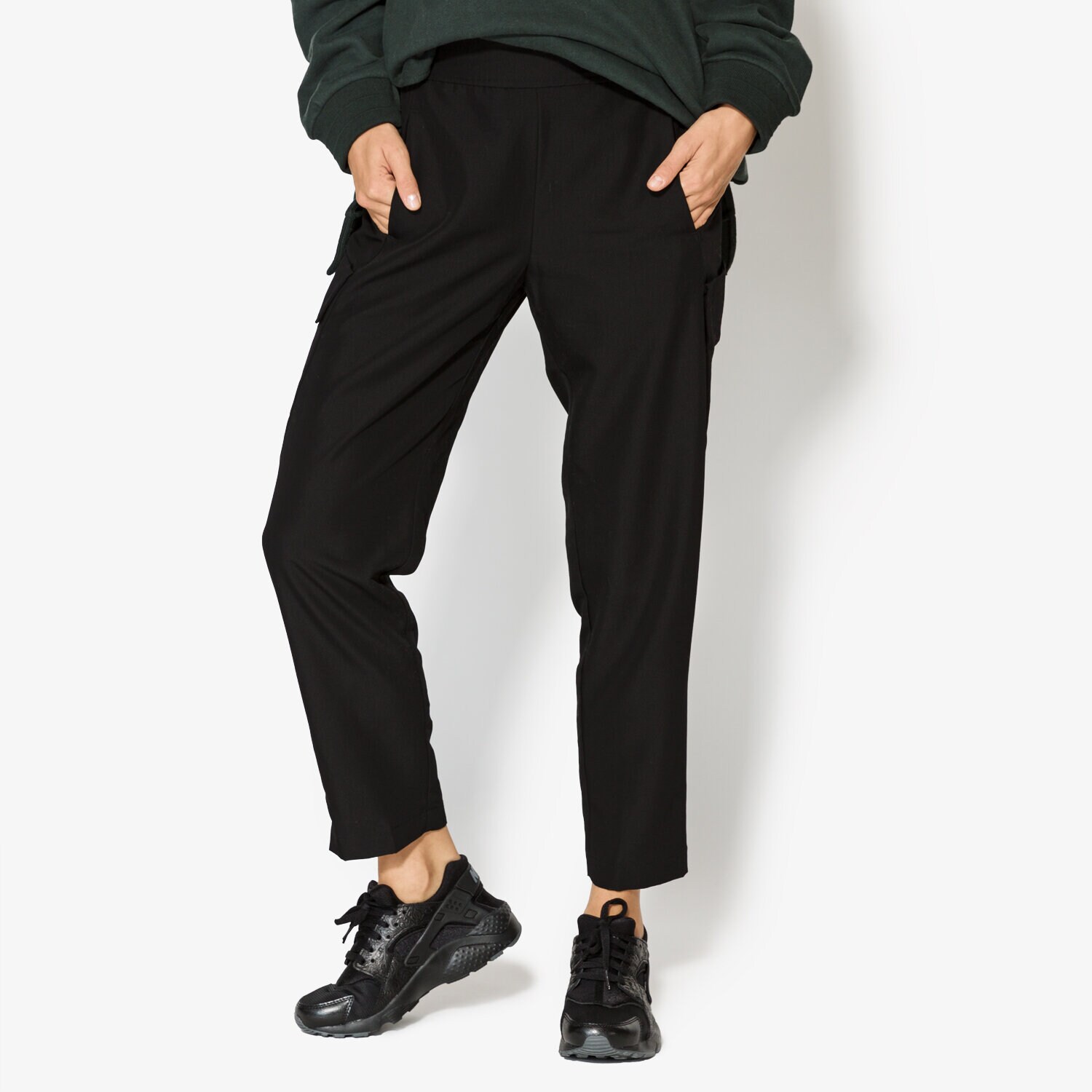 Femei pantaloni CONFRONT PANTALONI SELAH CF37SPD03002 Negru