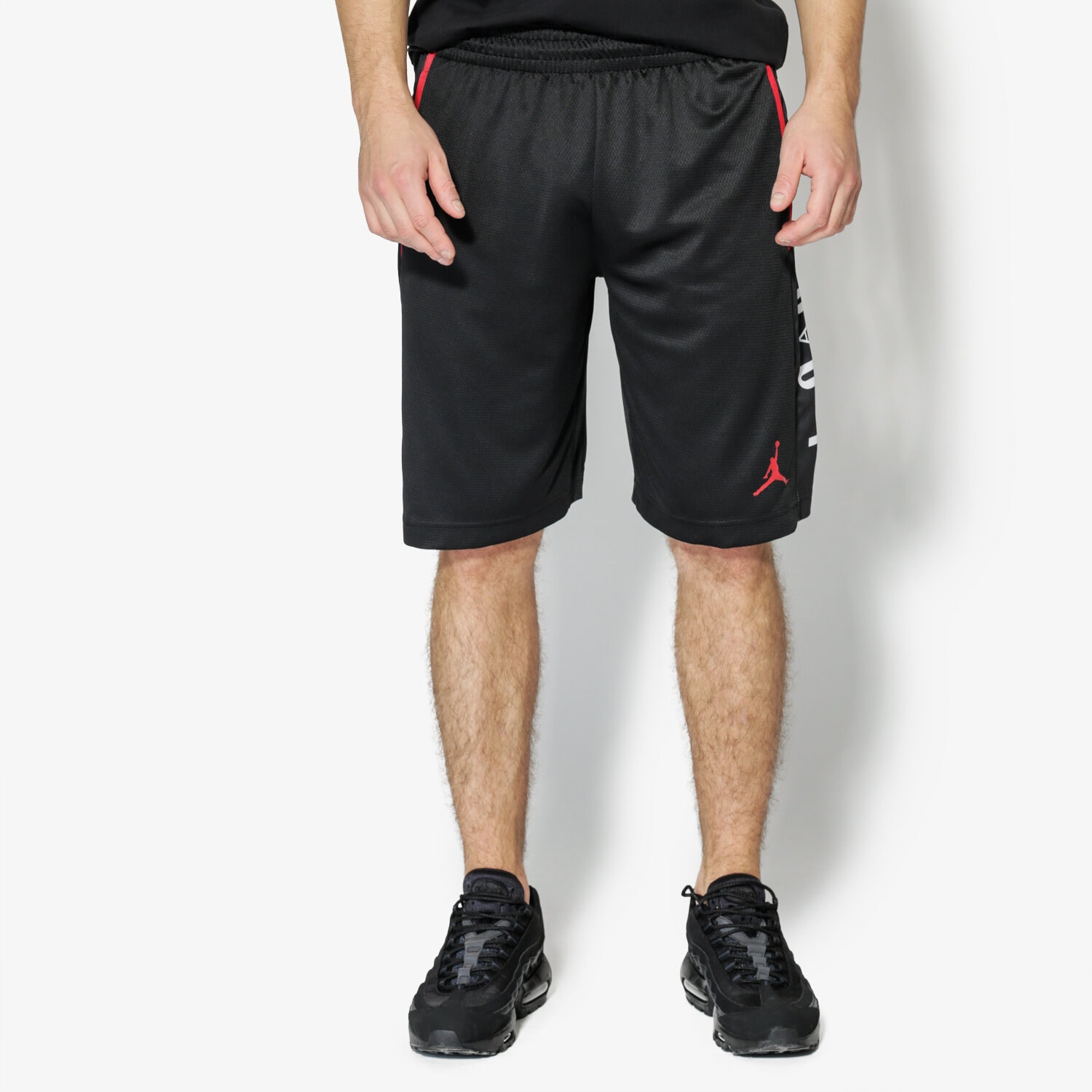 Femei pantaloni scurți JORDAN PANTALONI SCURȚI RISE GRAPHIC SHORT 888376-010 Negru