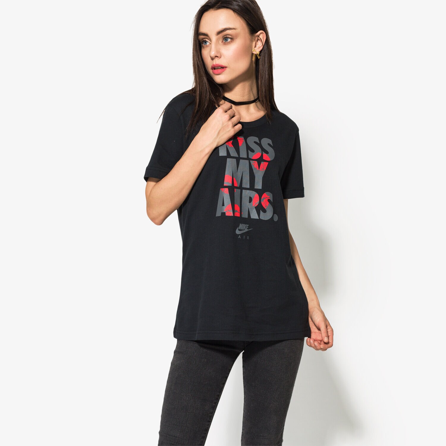 Femei tricou NIKE TRICOU SS W NSW TEE KISS AIRS CREW AJ1319-010 Negru