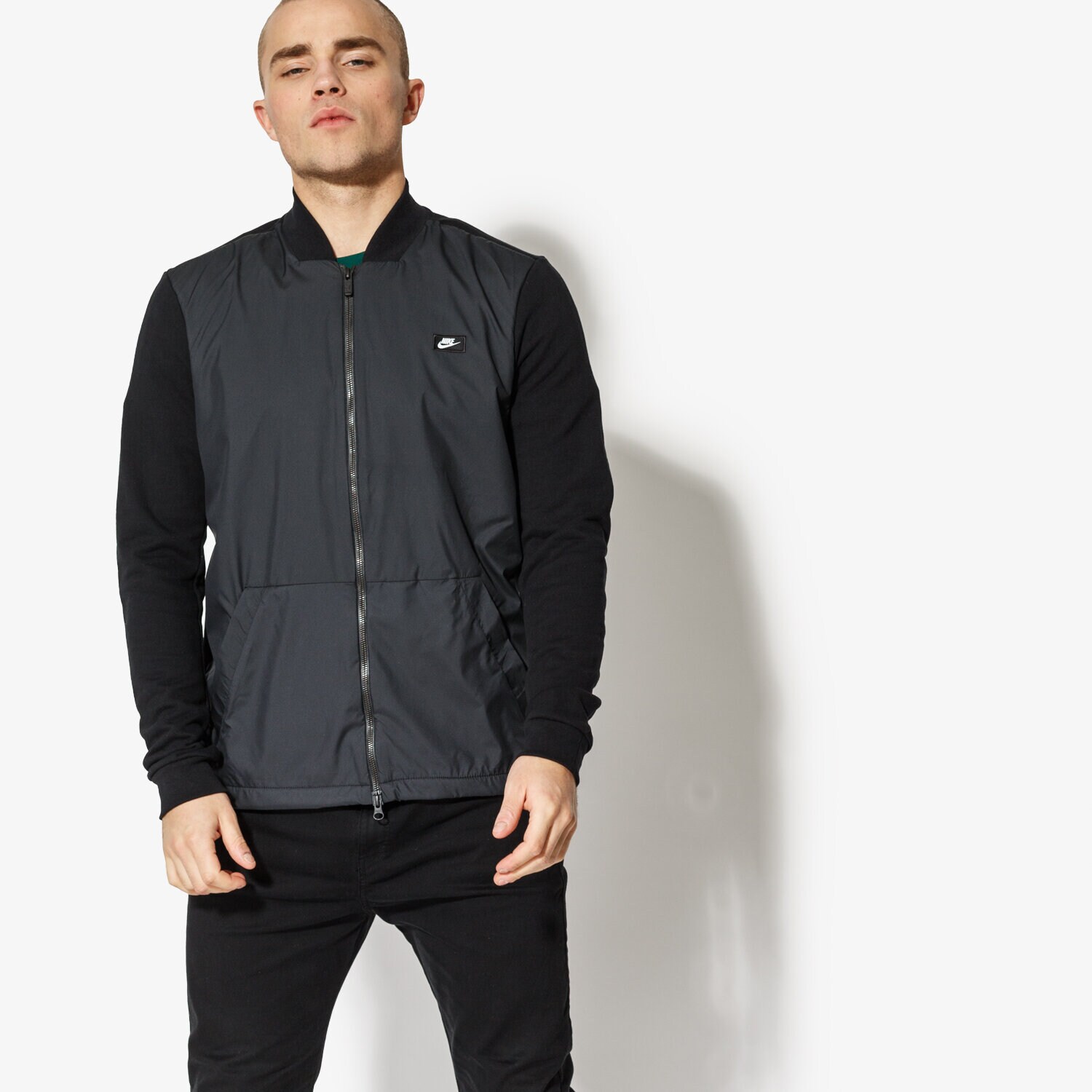 Bărbați jachetă NIKE JACHETĂ M NSW MODERN TOP FT 886245-010 Negru