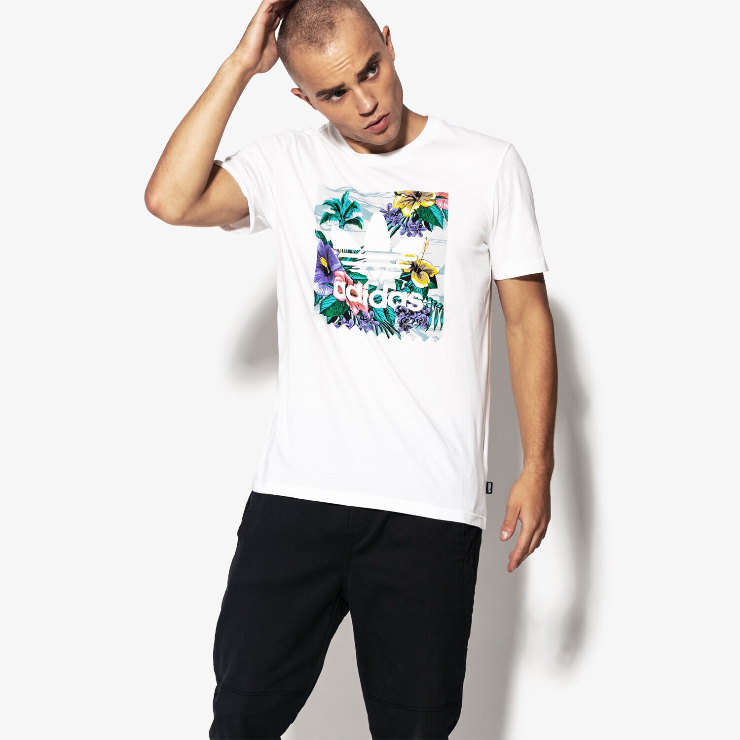 Bărbați tricou ADIDAS TRICOU SS ACTION SPORTS LIFESTYLE BB FLRL TEE CF5844 Alb