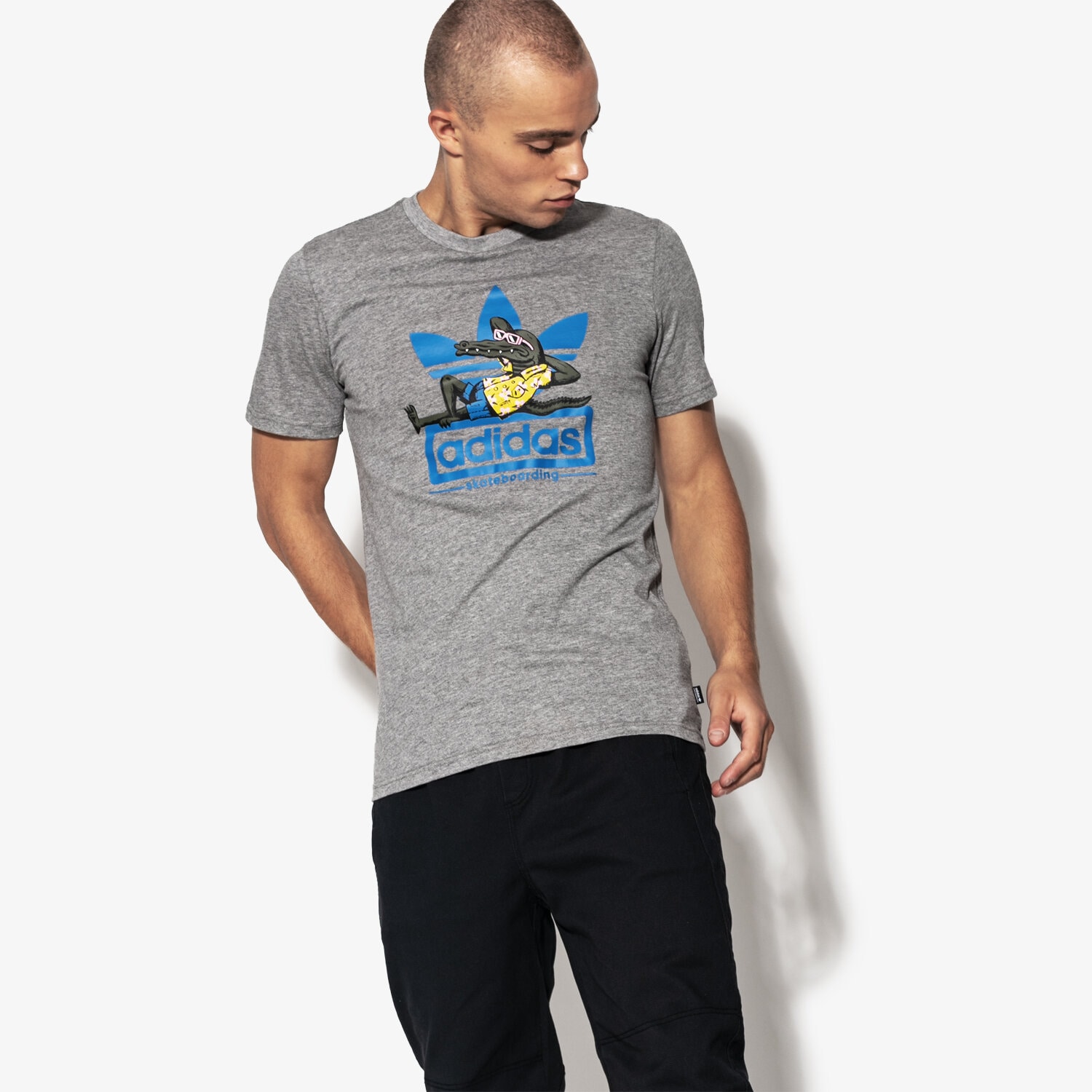 Bărbați tricou ADIDAS TRICOU SS ACTION SPORTS LIFESTYLE LAID OUT TEE CF3117 Gri