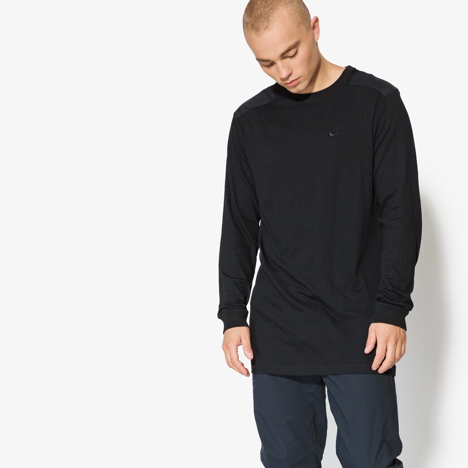 Bărbați tricou NIKE TRICOU LS M NSW TOP LS AF1 925440010 Negru