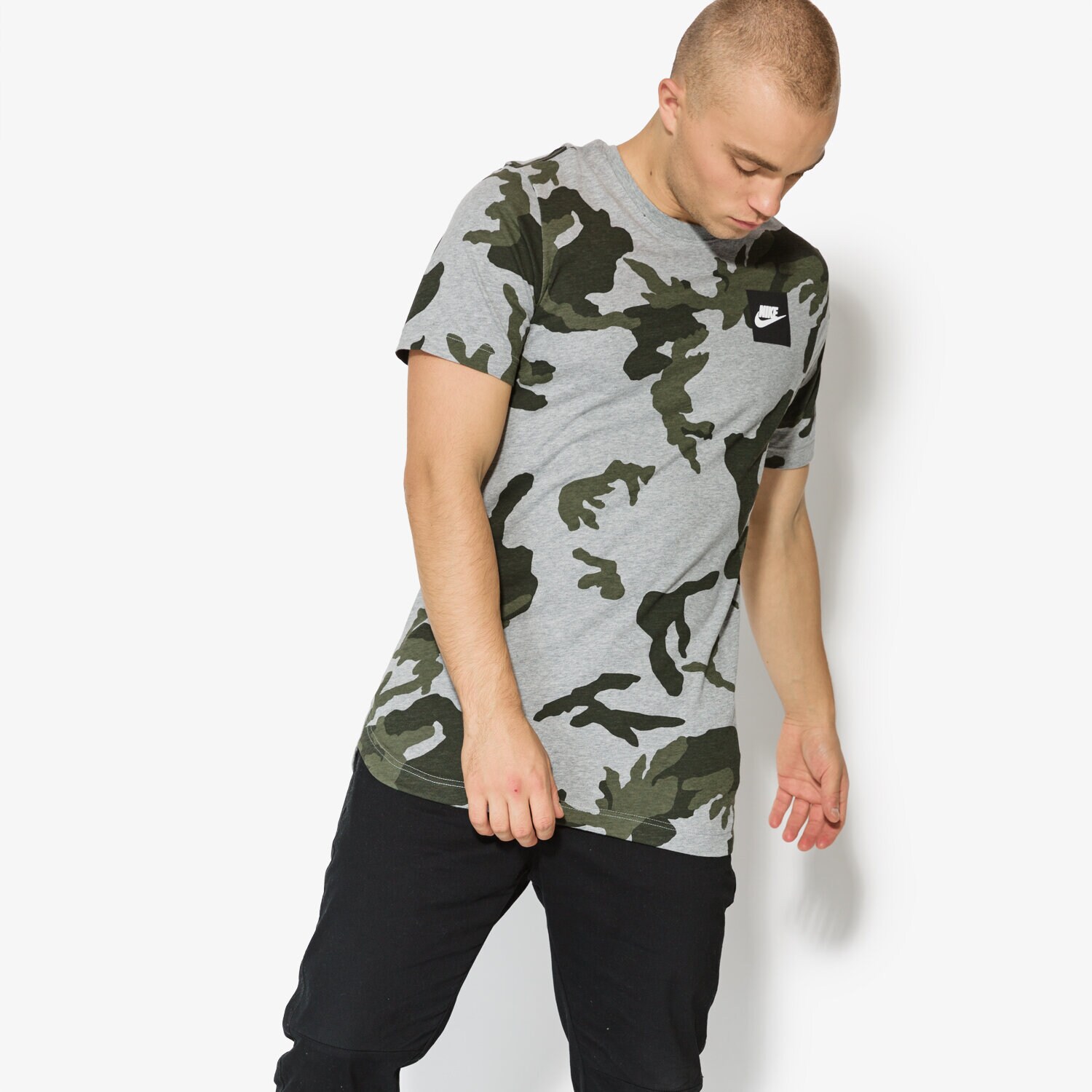 Bărbați tricou NIKE TRICOU LS M NSW TOP AOP CURVED HEM AH7017063 Gri