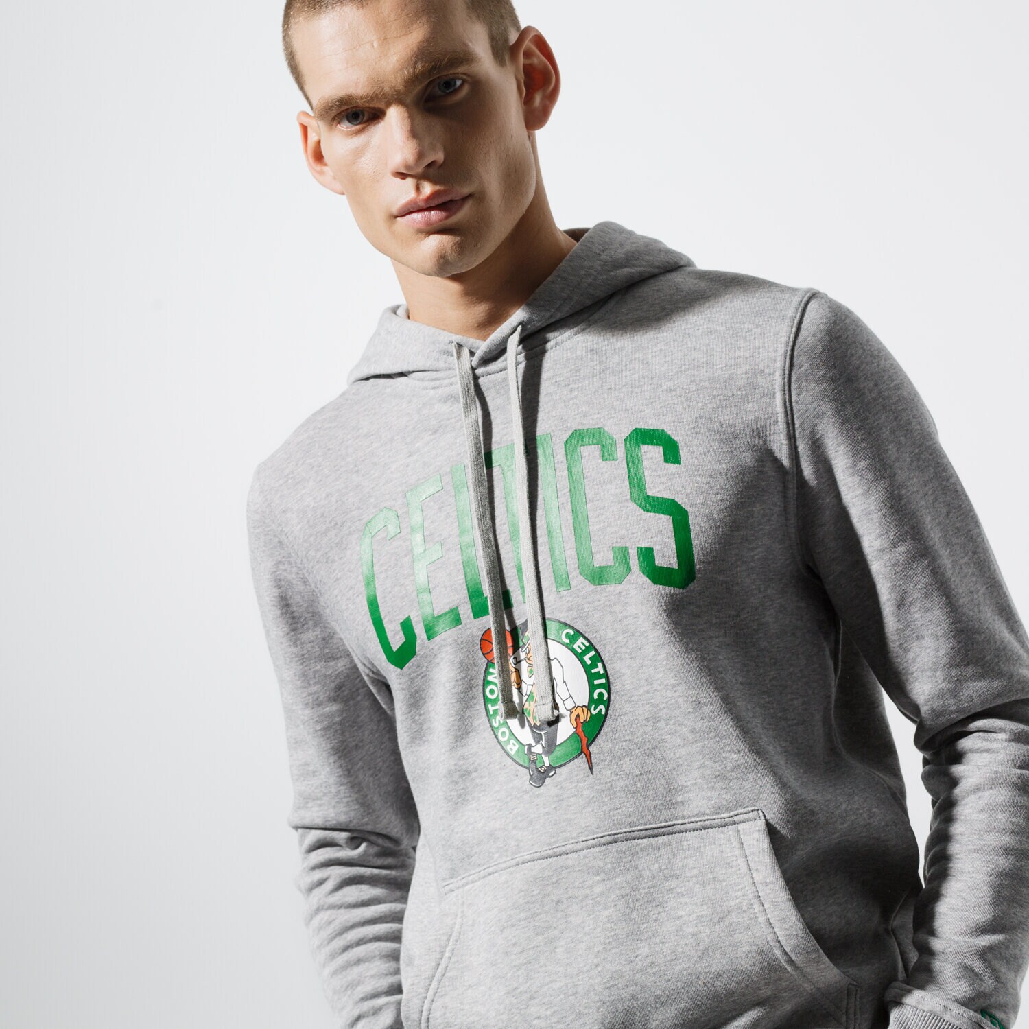 Bărbați bluză NEW ERA BLUZĂ TEAM LOGO BOSTON CELTICS BOSTON CELTICS GRA 11546182 Gri