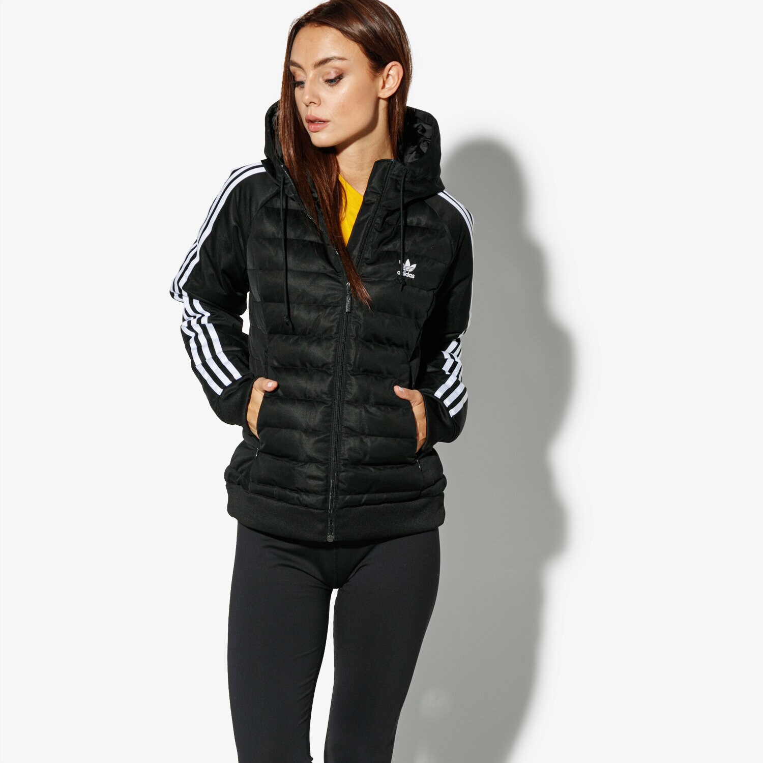 Femei geacă de iarnă ADIDAS JACHETĂ SLIM JACKET WINTER DH4587 Negru