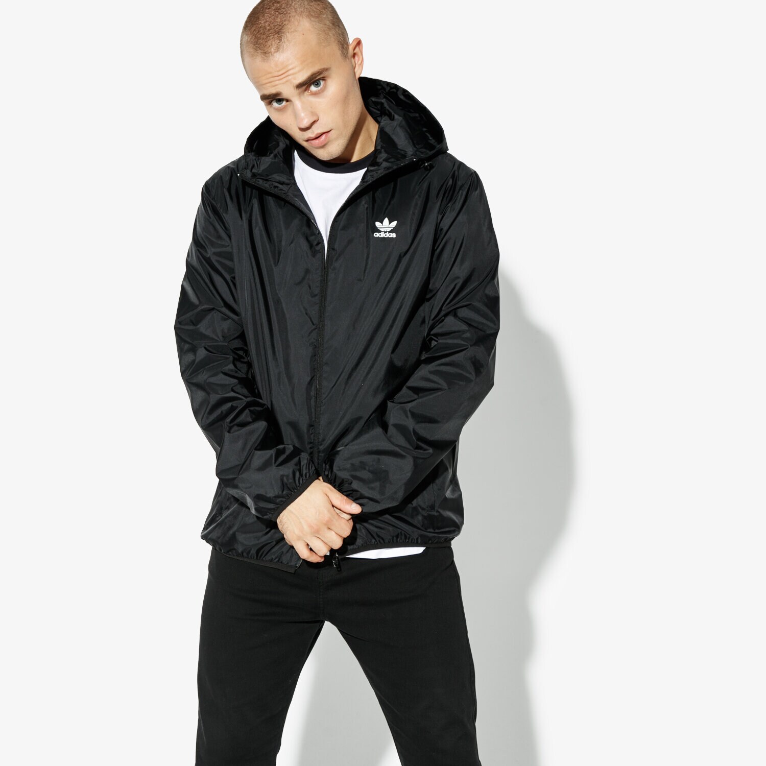 Bărbați eacă de iarnă ADIDAS JACHETĂ TRF WINDBREAKER ADICOLOR DH5807 Negru