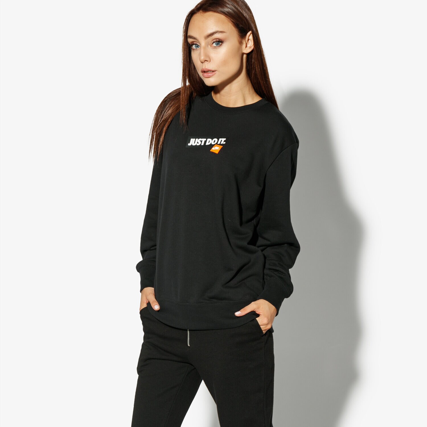 Femei bluză NIKE BLUZĂ W NSW CREW FLC JDI AQ0243-010 Negru