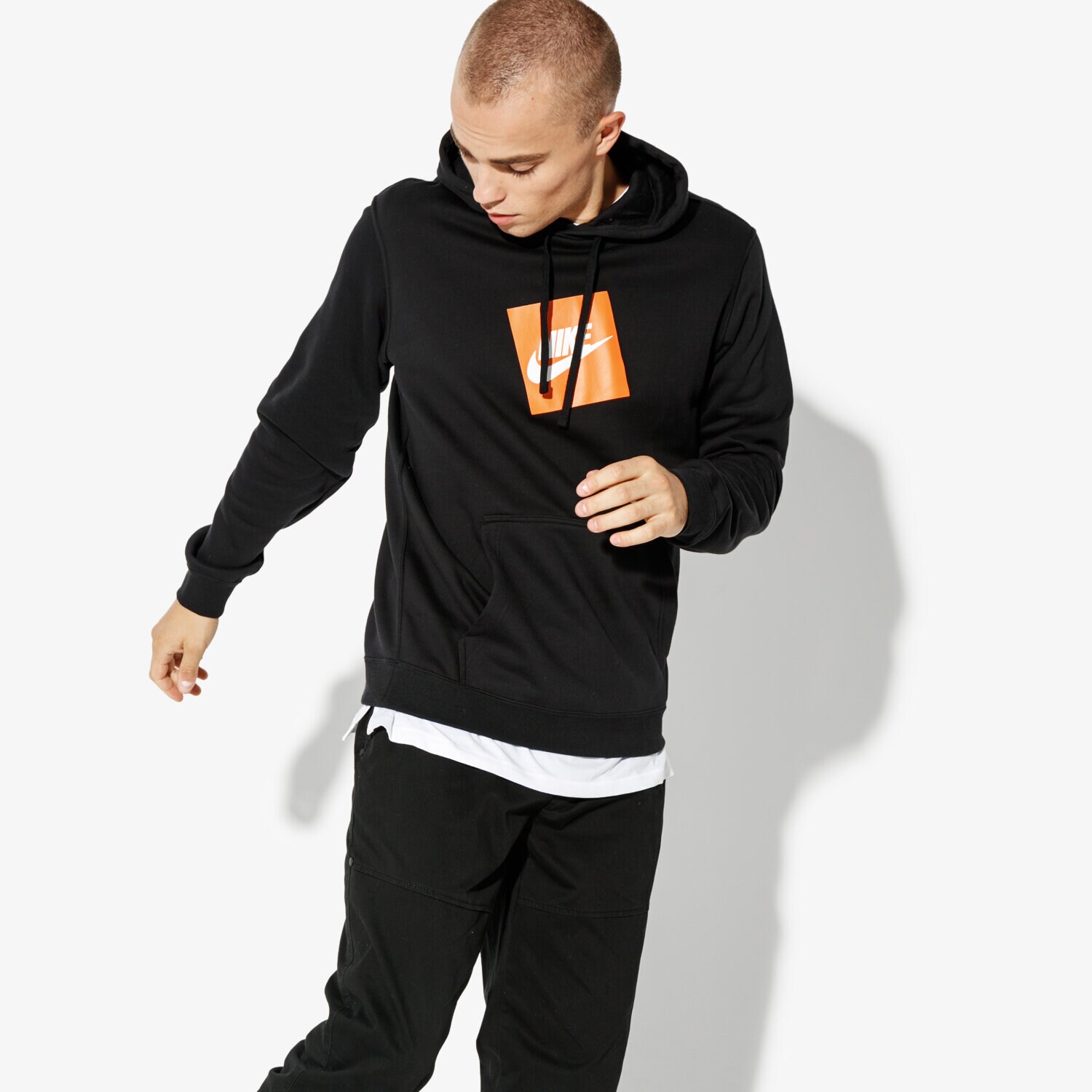 Bărbați bluză NIKE BLUZĂ M NSW HOODIE PO FLC NIKE HBR 928719-010 Negru