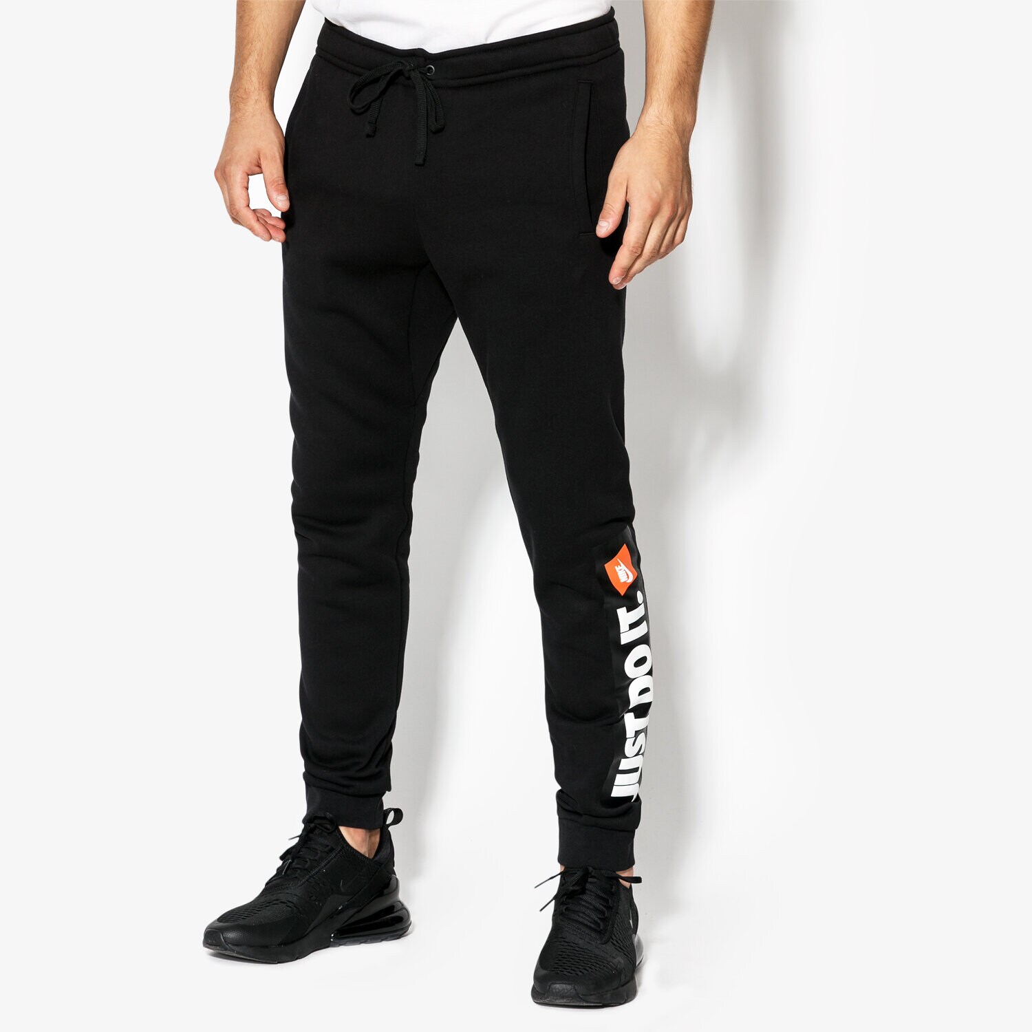 Bărbați pantaloni NIKE PANTALONI  M NSW JGGR FLC HBR 928725-010 Negru