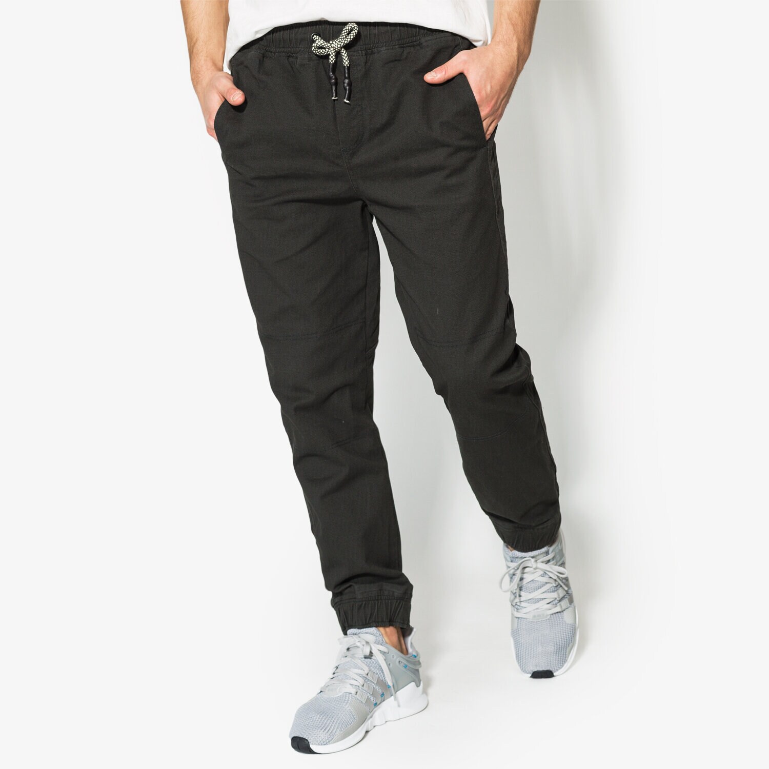 Bărbați pantaloni CONFRONT PANTALONI  WALNUT CF18SPM23001 Verde