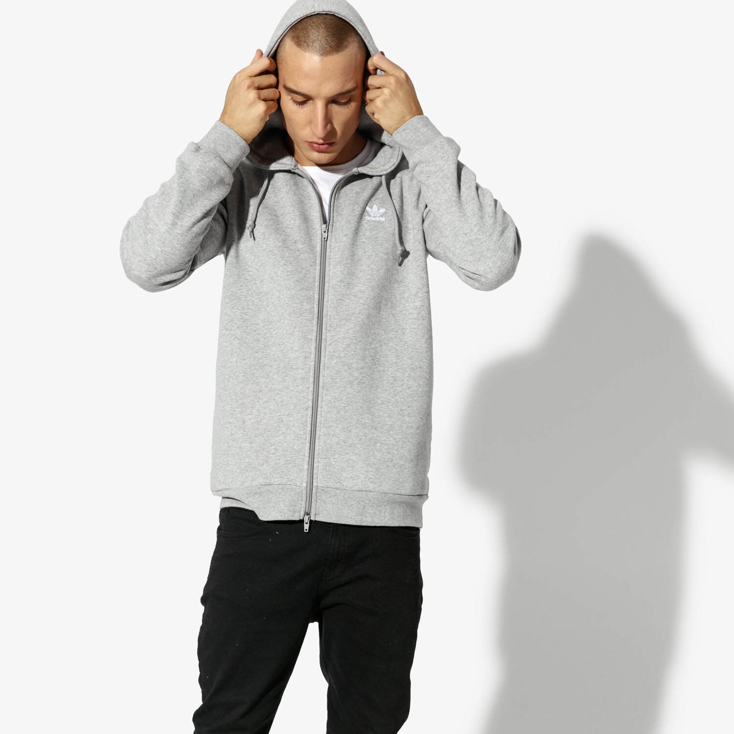 Bărbați bluză ADIDAS BLUZĂ TRF FLC HOODIE DN6015 Gri