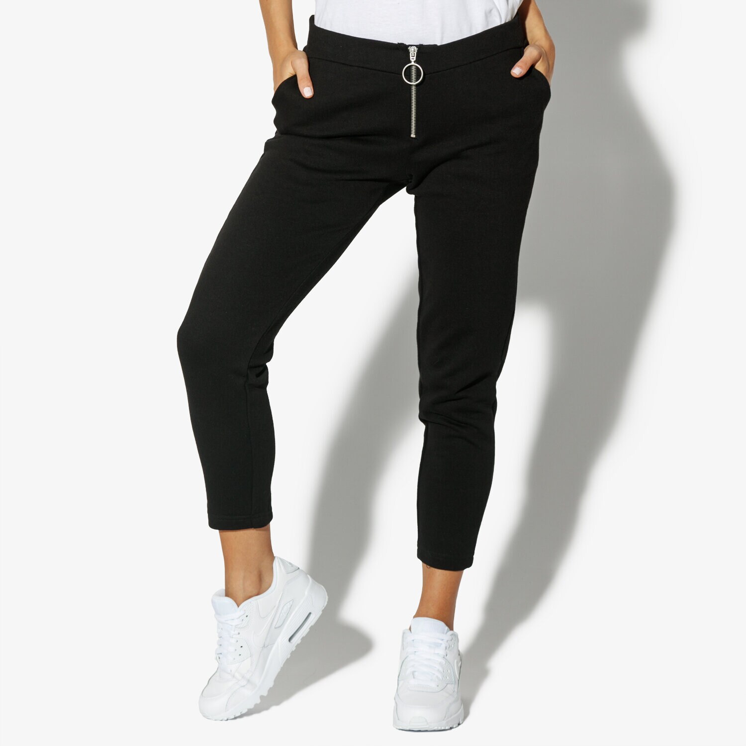Femei pantaloni CONFRONT PANTALONI  RADON CF38SPD22001 Negru